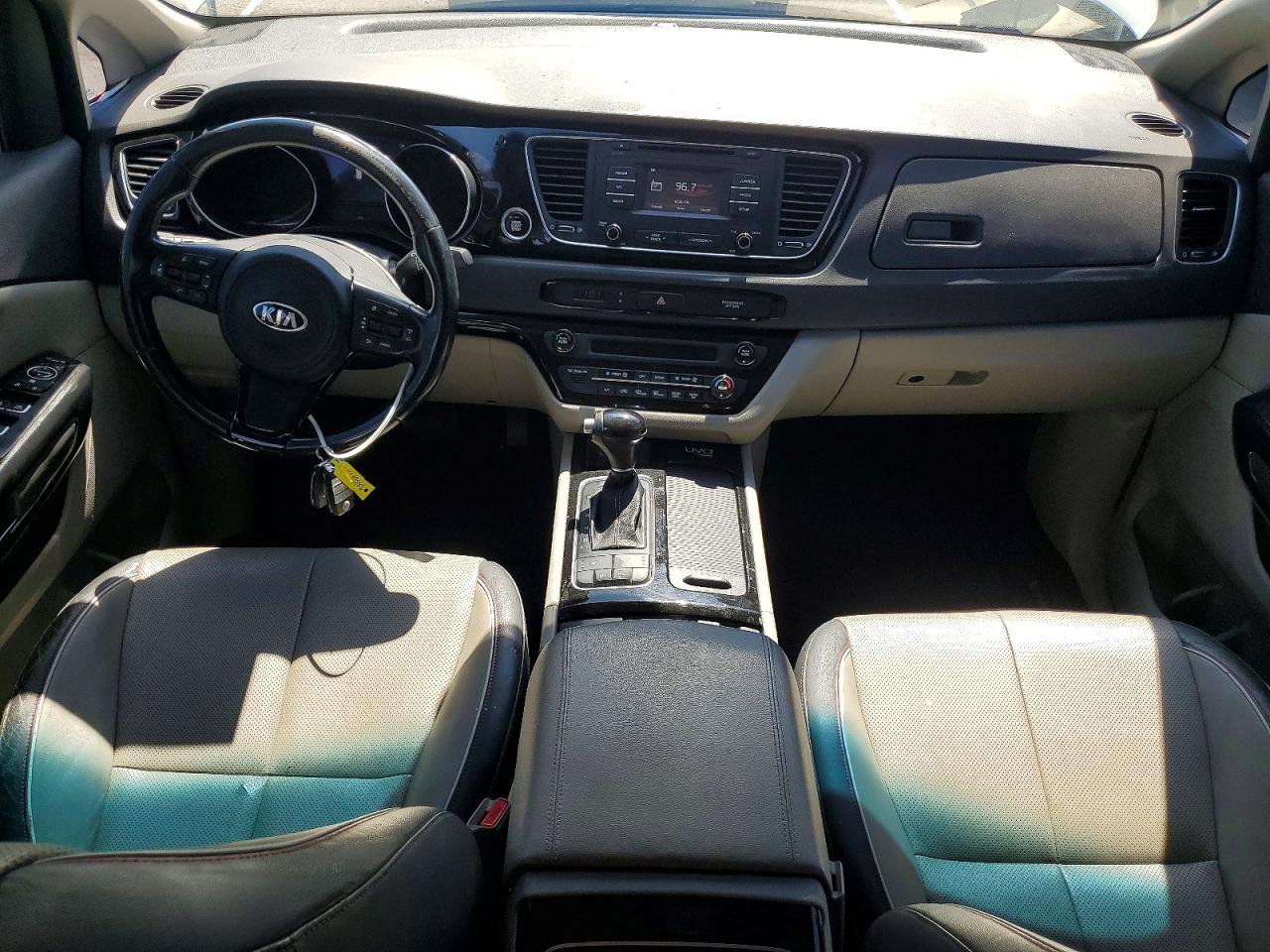2015 Kia Sedona Ex Белый vin: KNDMC5C10F6045133