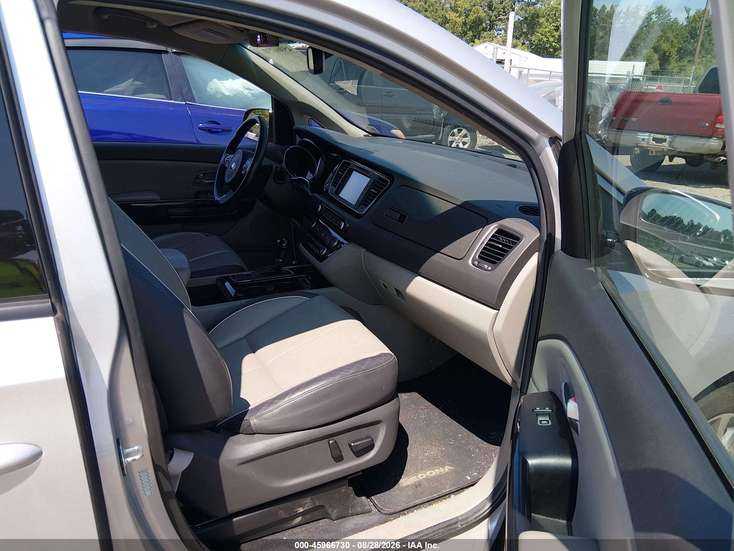 2015 Kia Sedona Sx Silver vin: KNDMC5C10F6066497