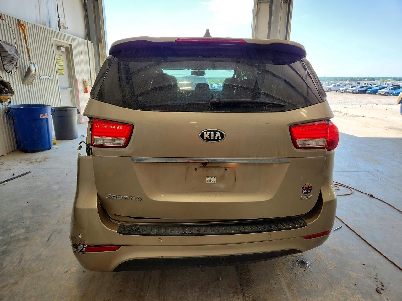 2015 Kia Sedona Sx Tan vin: KNDMC5C11F6020547