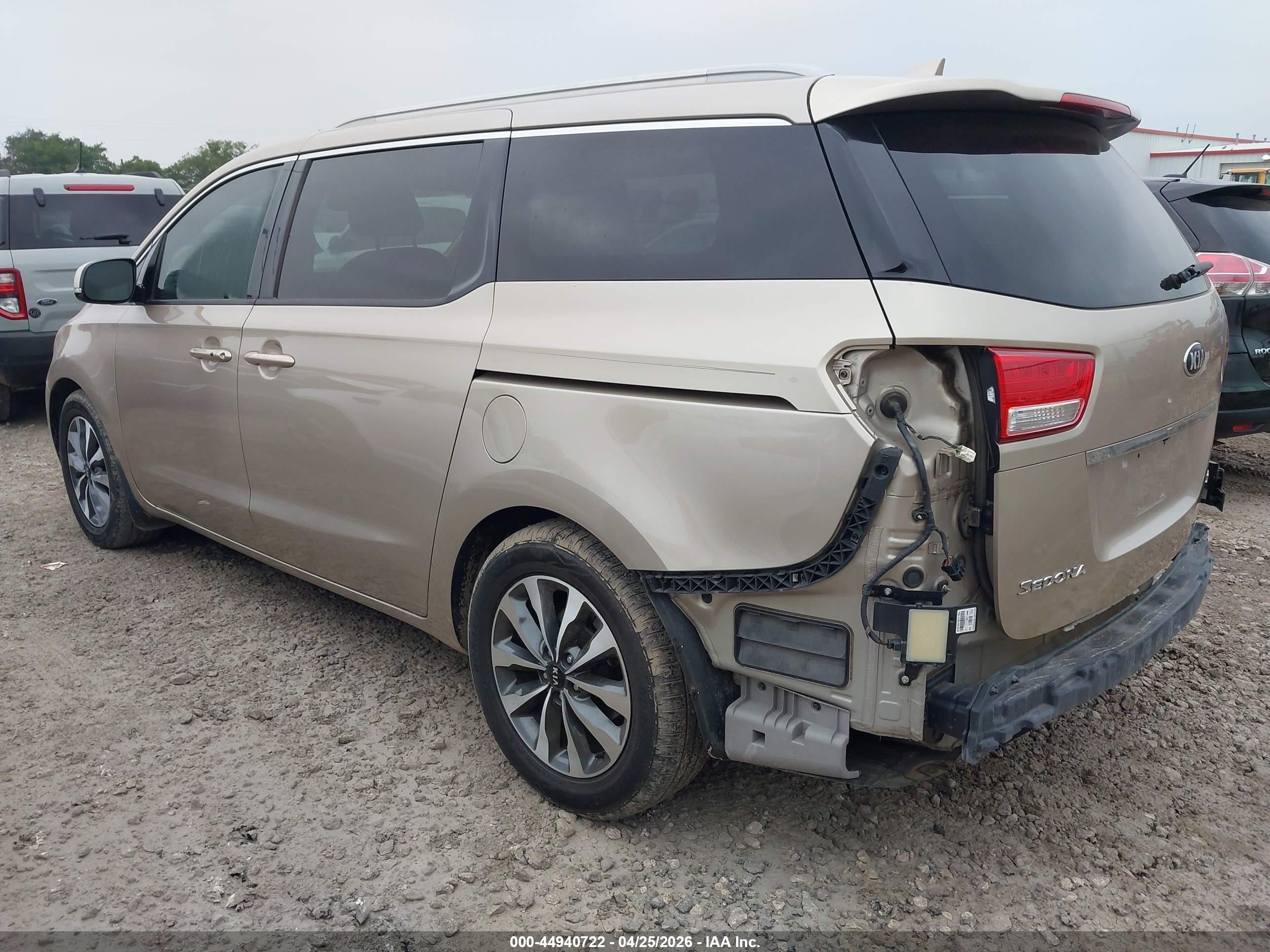 2015 Kia Sedona Sx Gold vin: KNDMC5C13F6019321