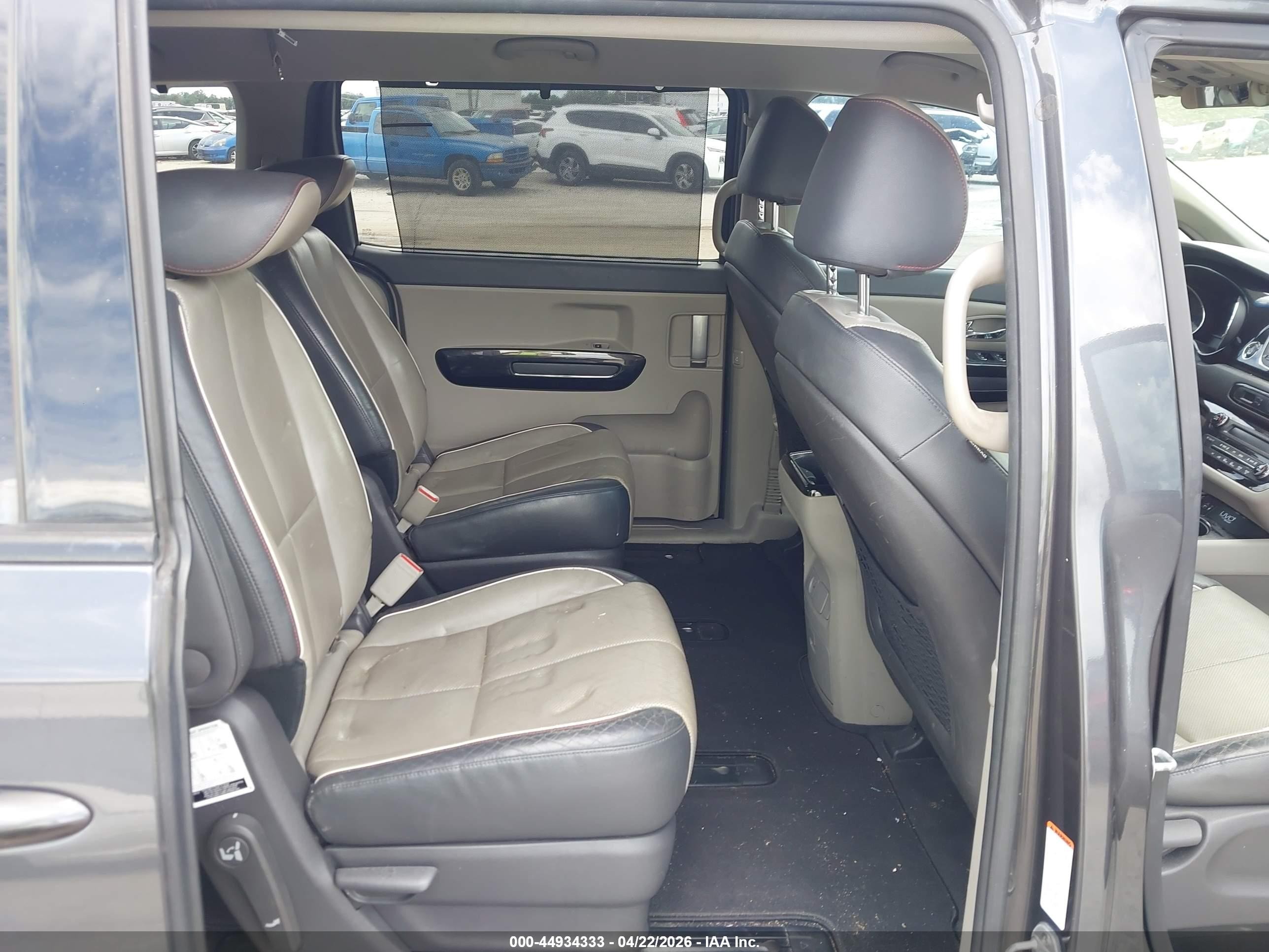 2016 Kia Sedona Ex Gray vin: KNDMC5C13G6159337