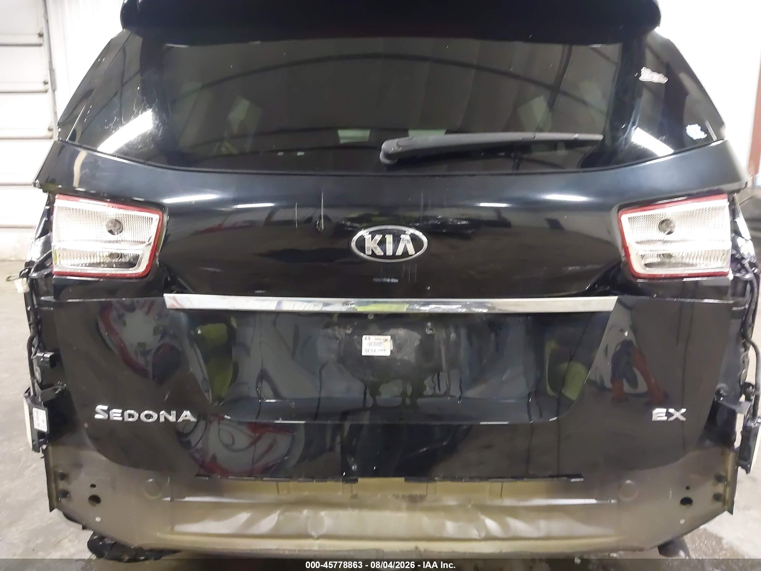 2018 Kia Sedona Ex Black vin: KNDMC5C14J6376192