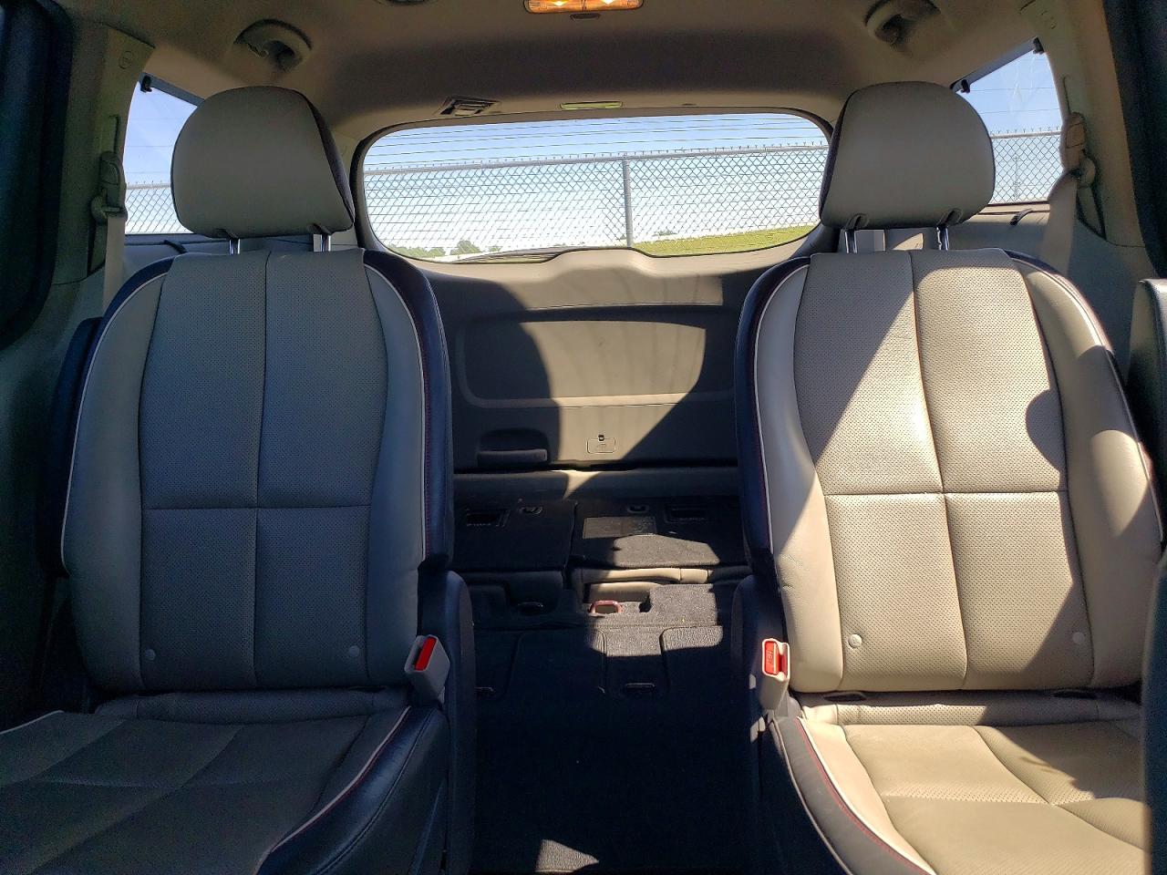 2015 Kia Sedona Ex Burgundy vin: KNDMC5C15F6045127