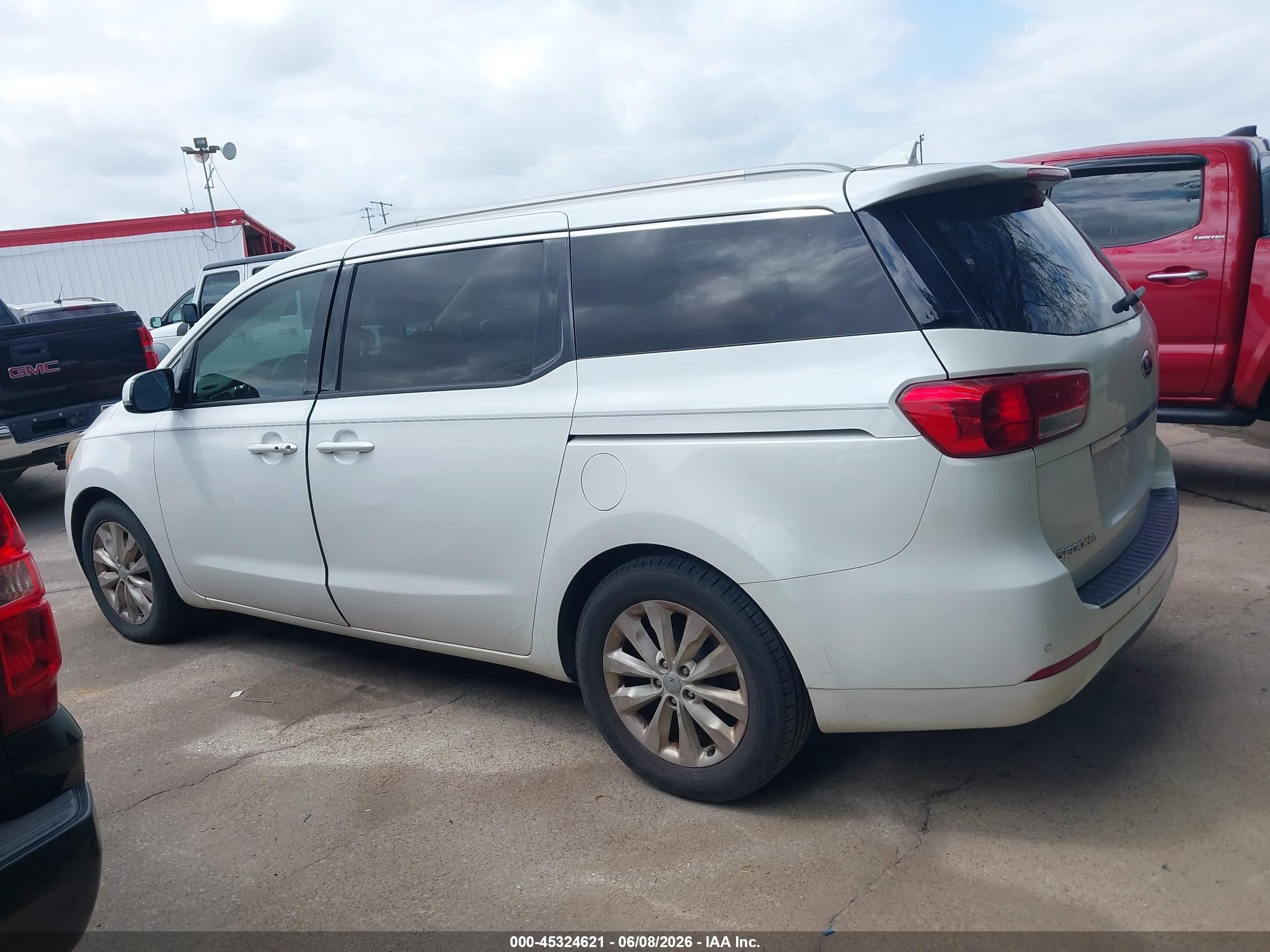 2015 Kia Sedona Ex White vin: KNDMC5C15F6048853