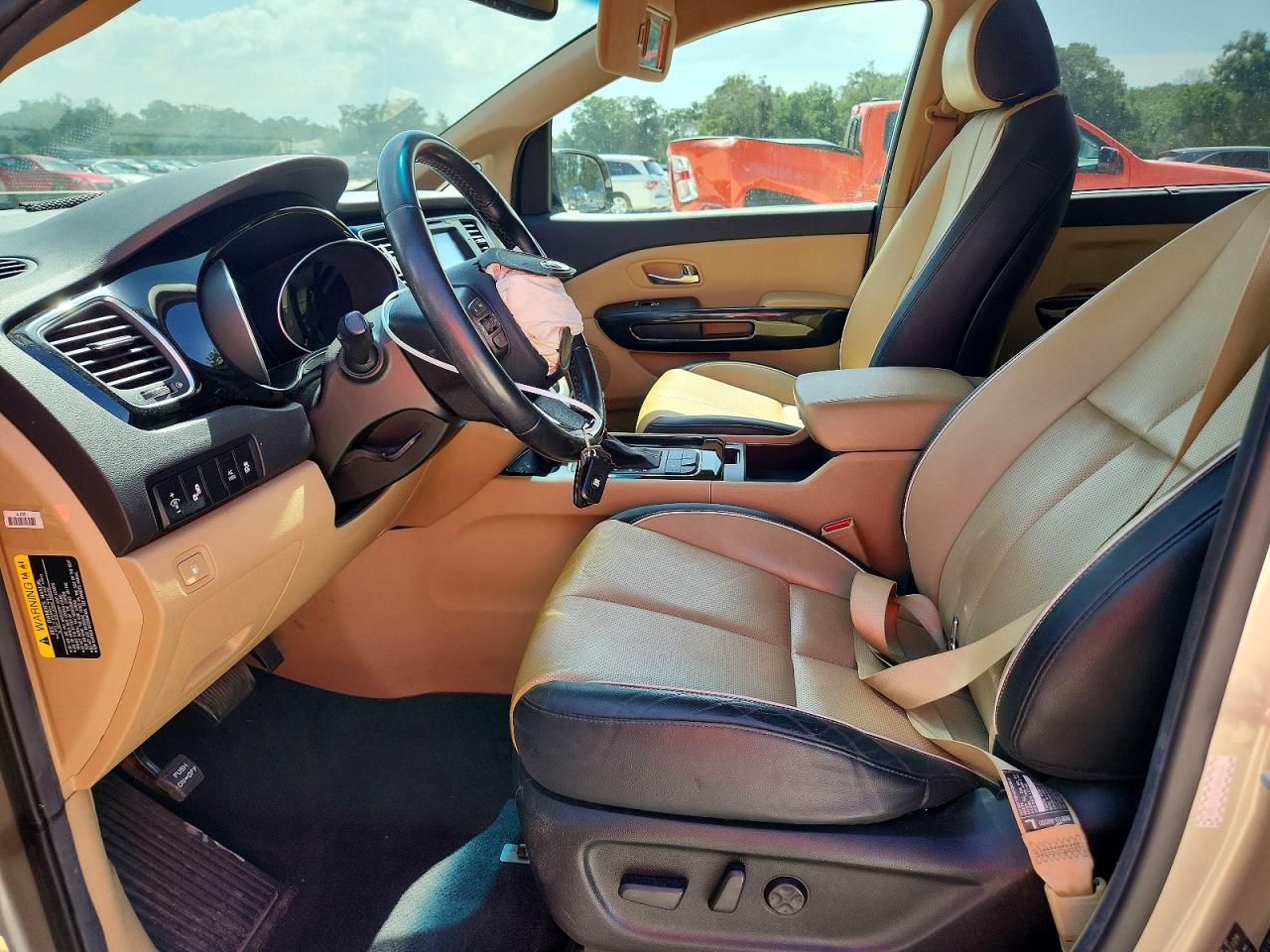 2015 Kia Sedona Sx Золотой vin: KNDMC5C16F6066682