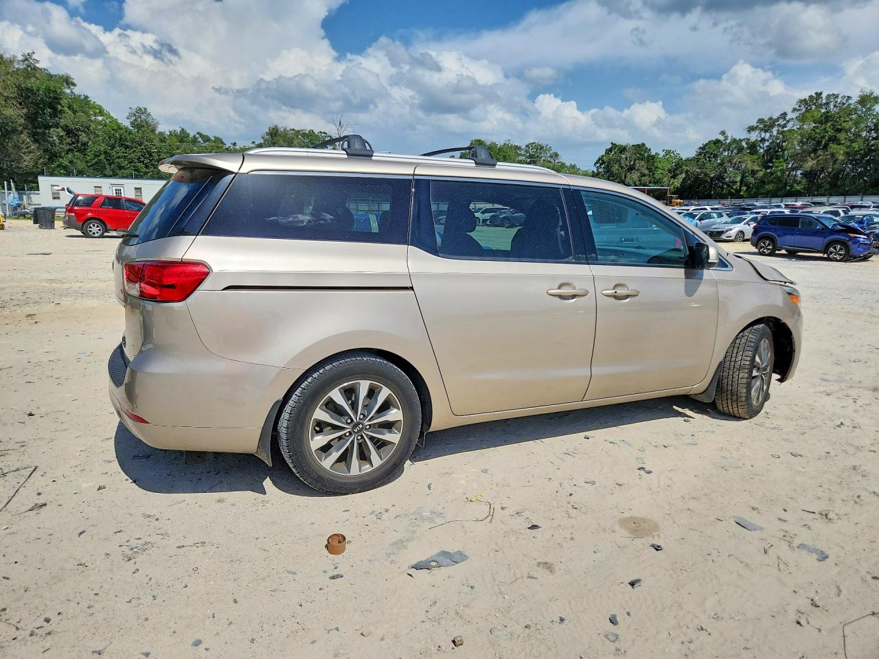 2015 Kia Sedona Sx Золотой vin: KNDMC5C16F6066682