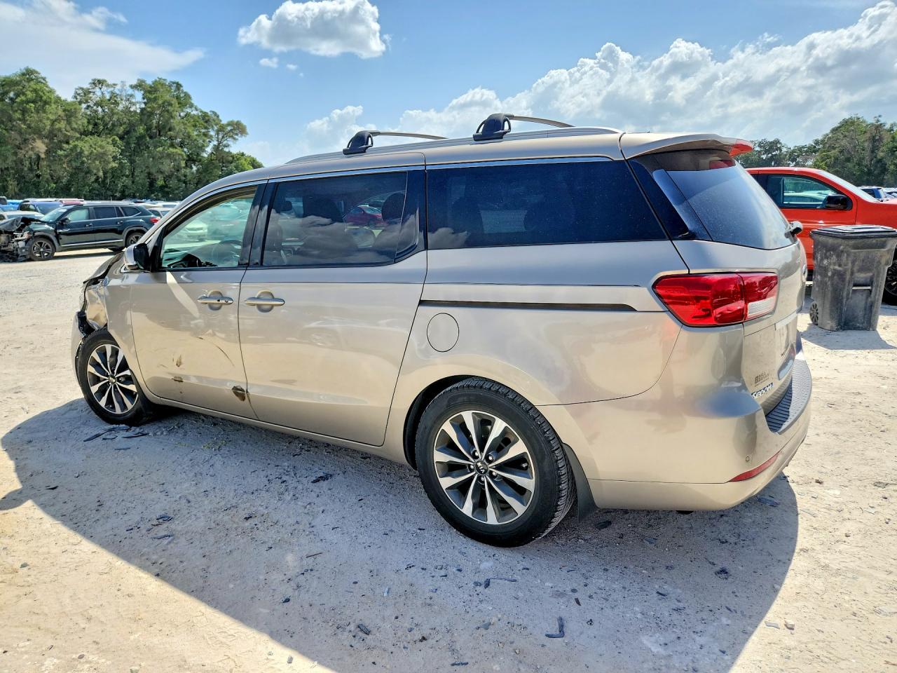 2015 Kia Sedona Sx Золотой vin: KNDMC5C16F6066682
