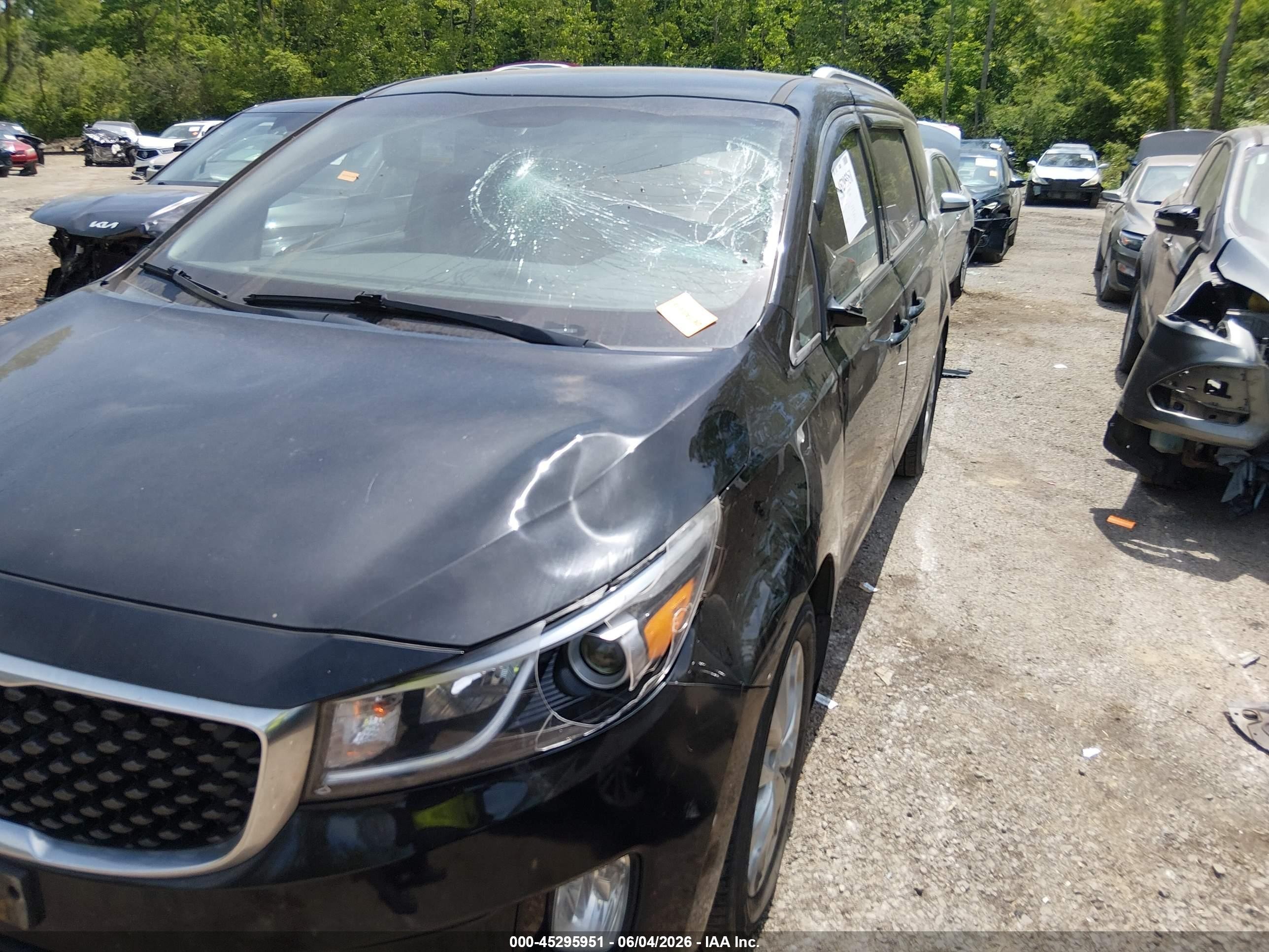 2015 Kia Sedona Ex Black vin: KNDMC5C17F6058266