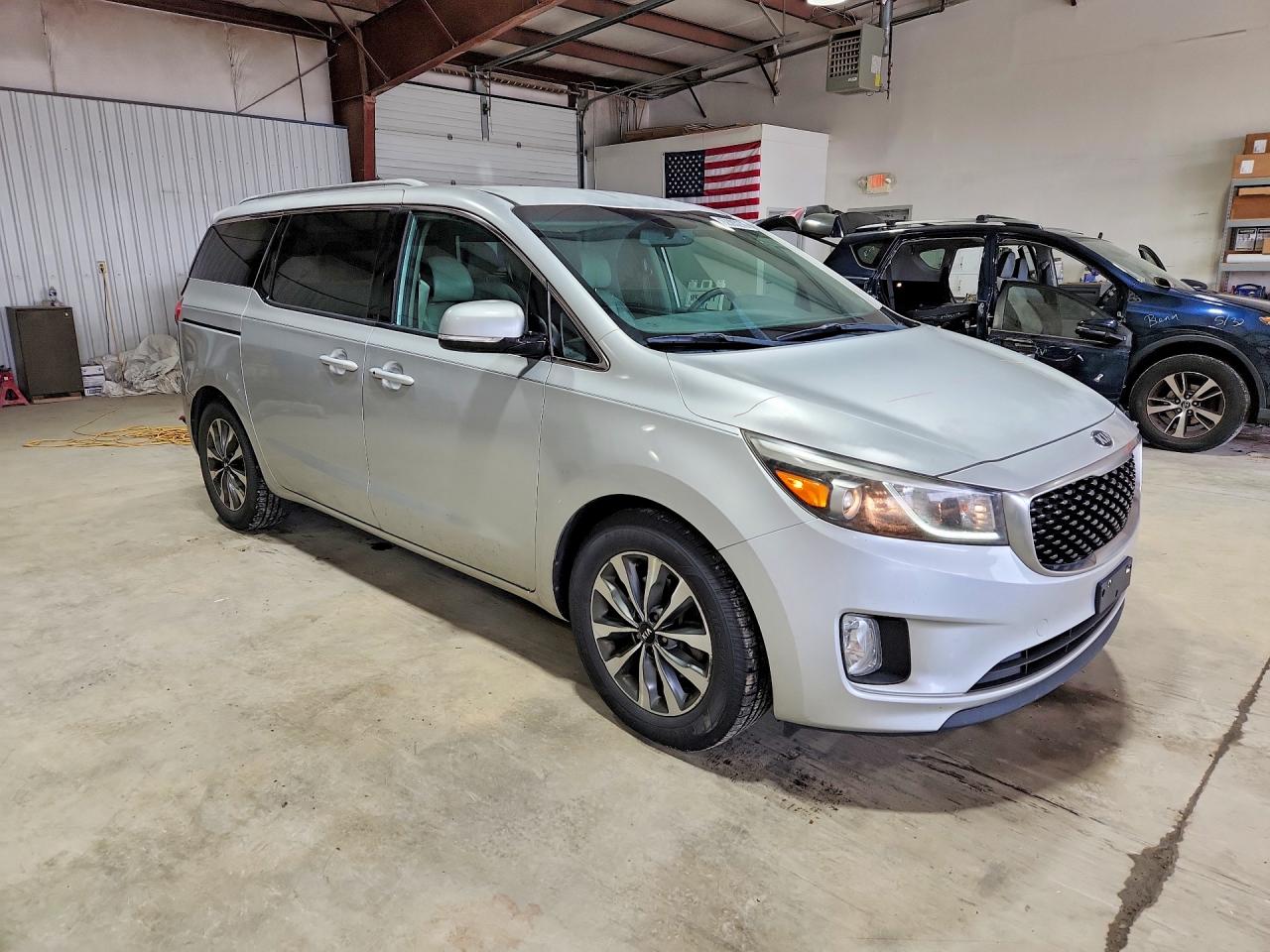 2015 Kia Sedona Sx Silver vin: KNDMC5C17F6066495