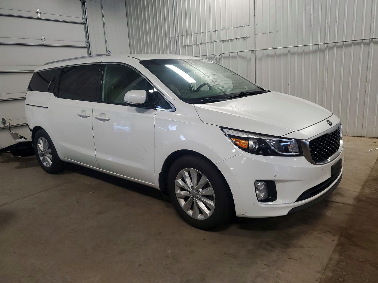 2017 Kia Sedona Ex White vin: KNDMC5C17H6256994