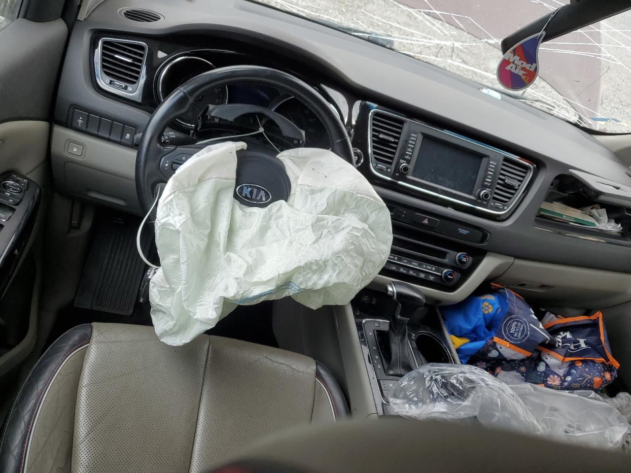 2018 Kia Sedona Ex Бордовый vin: KNDMC5C17J6400887