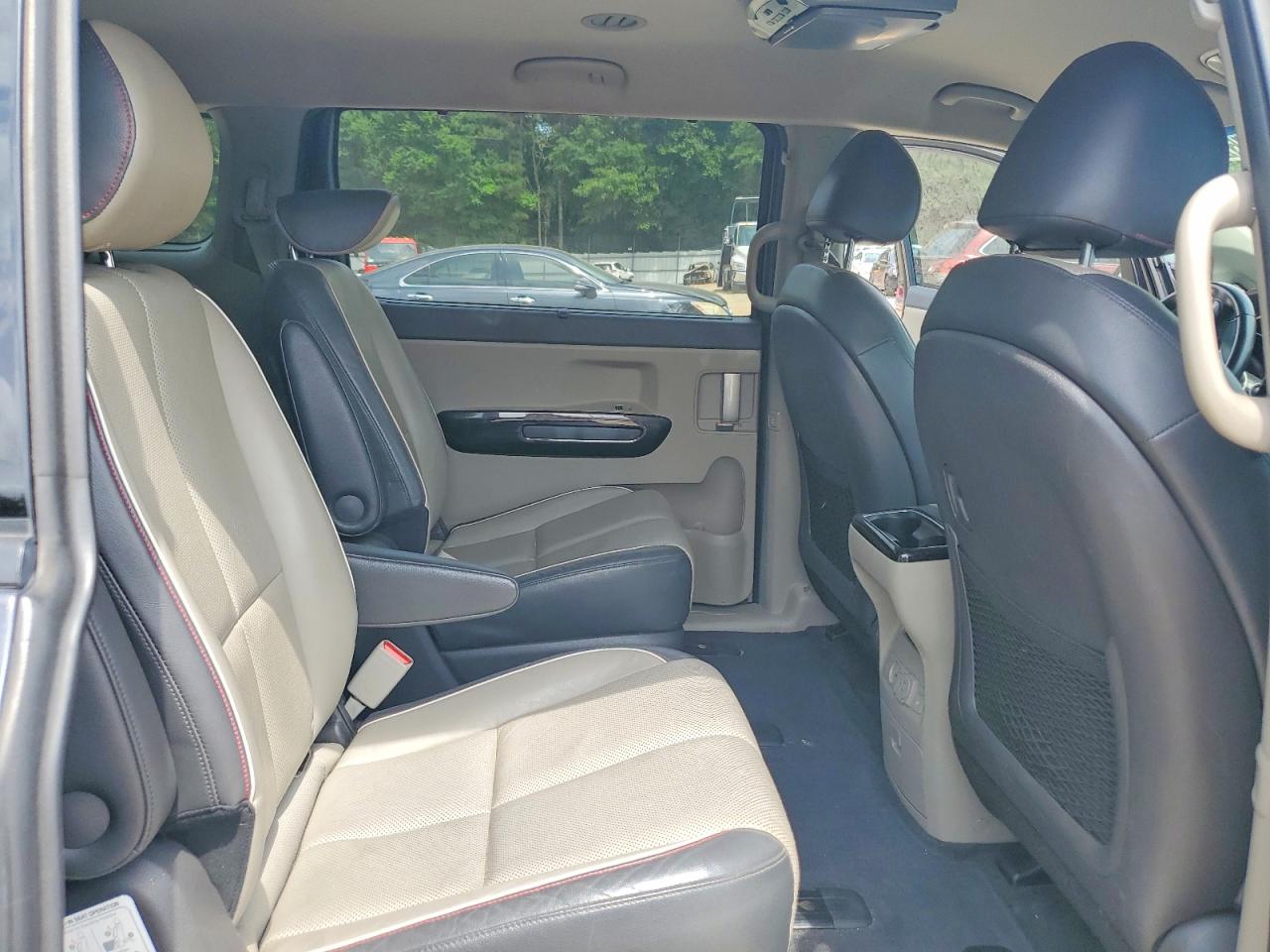 2015 Kia Sedona Sx Charcoal vin: KNDMC5C18F6063881