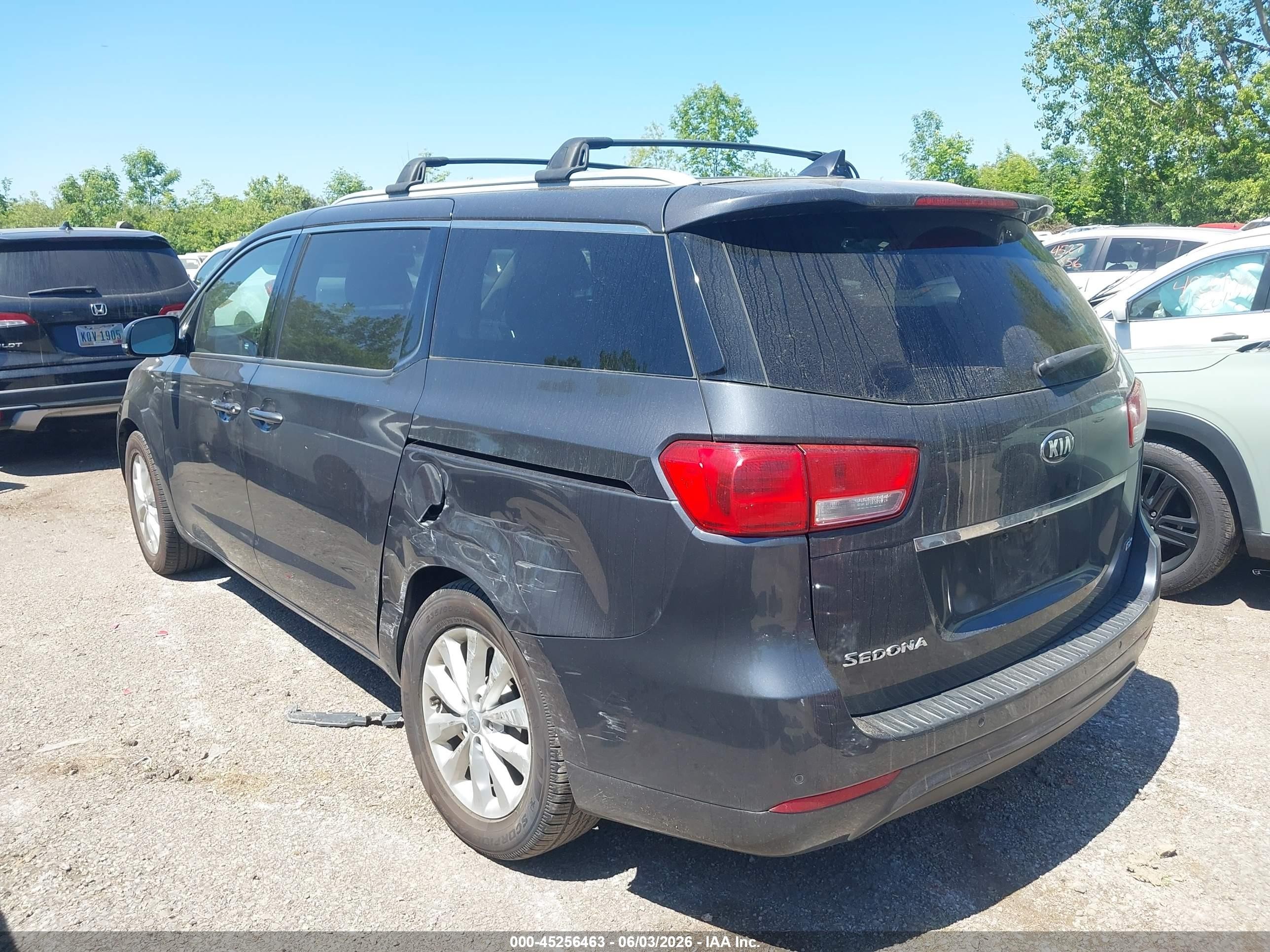 2015 Kia Sedona Ex Gray vin: KNDMC5C19F6027598