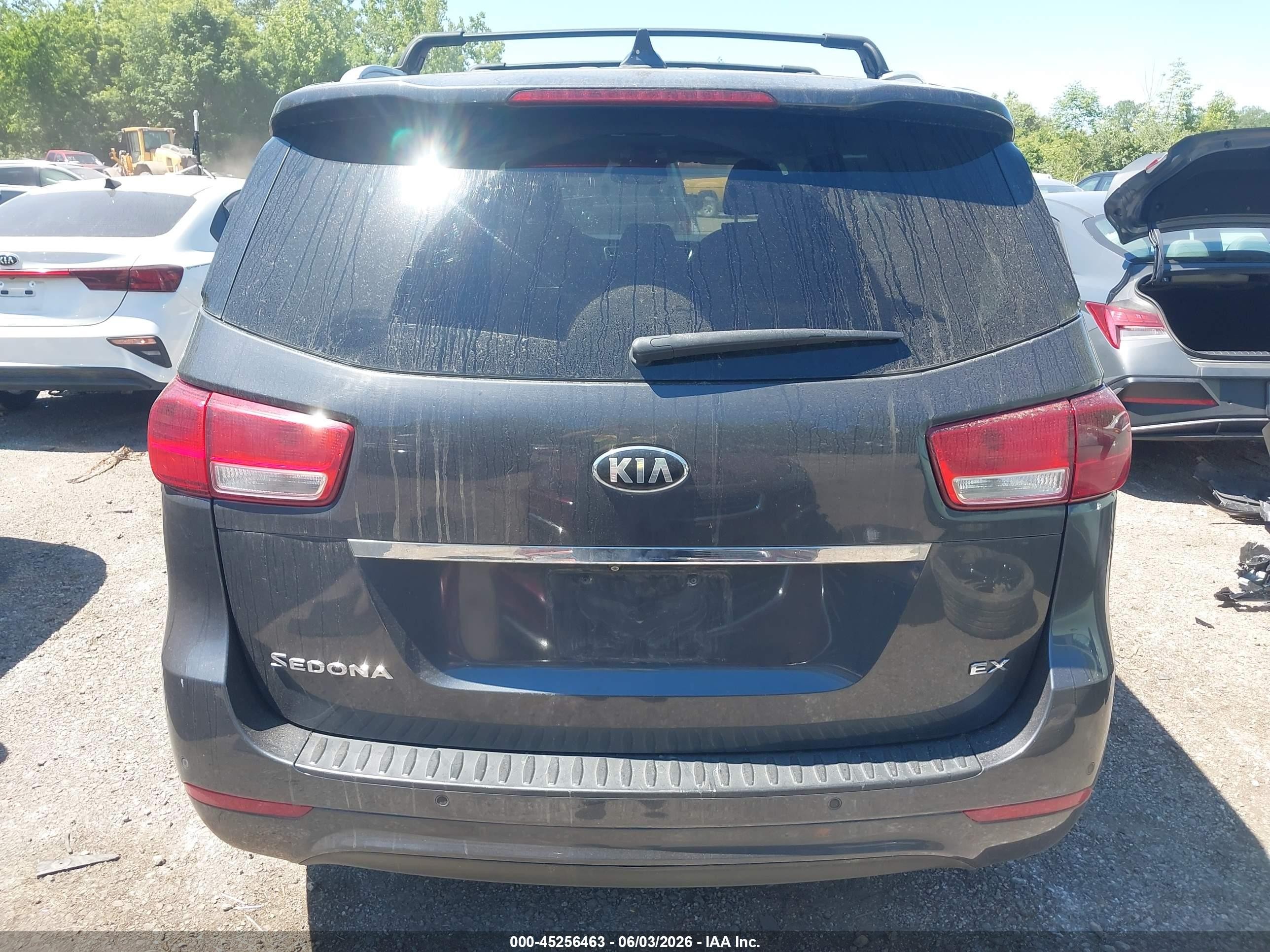 2015 Kia Sedona Ex Gray vin: KNDMC5C19F6027598