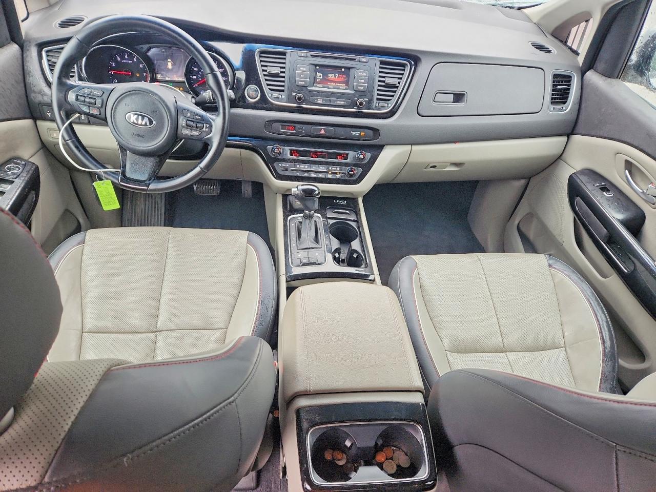 2015 Kia Sedona Ex Silver vin: KNDMC5C19F6056826