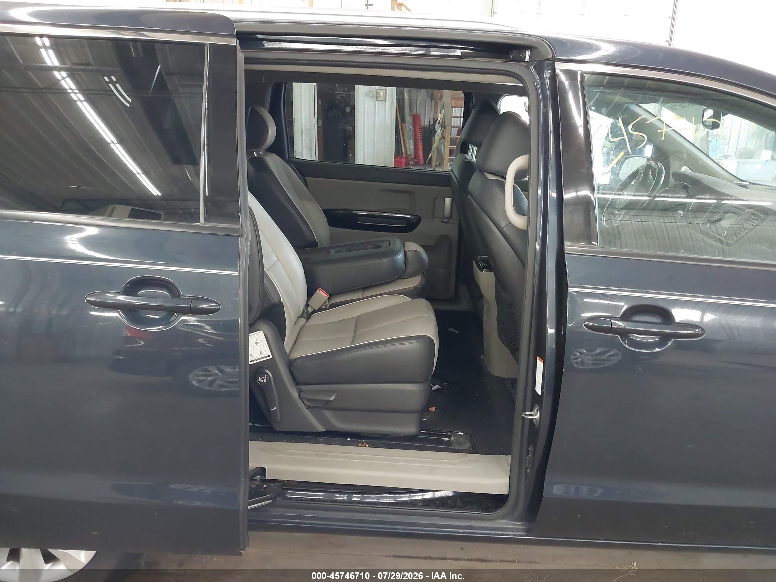 2015 Kia Sedona Ex Синий vin: KNDMC5C1XF6023673