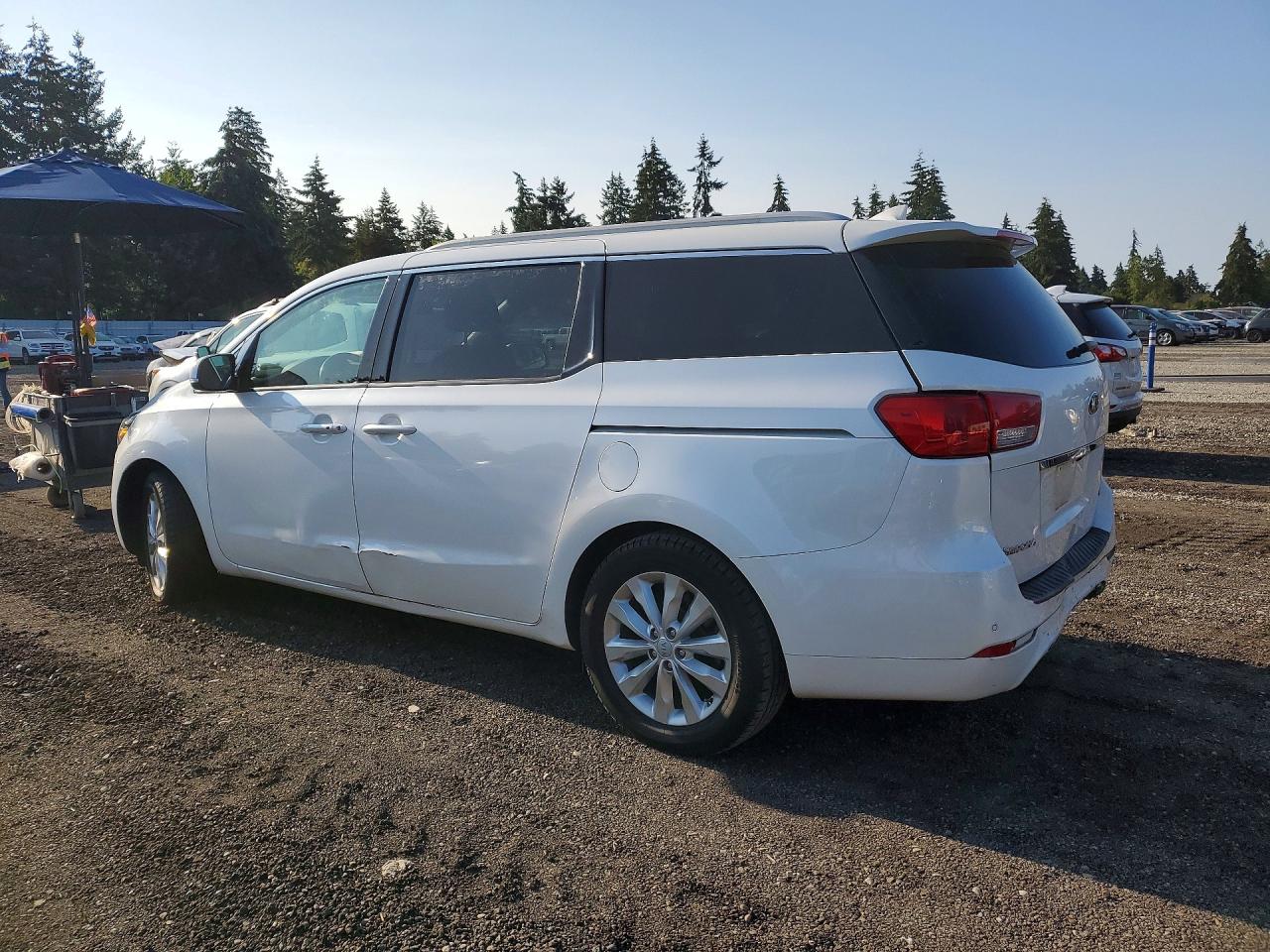 2015 Kia Sedona Ex White vin: KNDMC5C1XF6033832