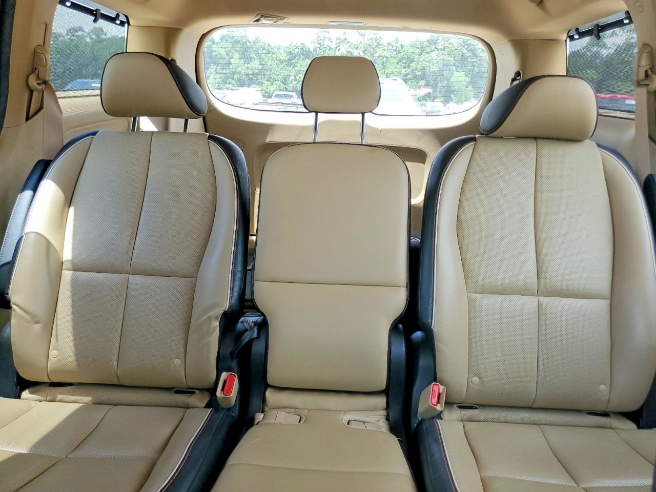 2015 Kia Sedona Ex Black vin: KNDMC5C1XF6043261
