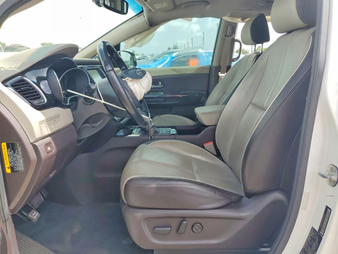 2015 Kia Sedona Sxl Белый vin: KNDME5C15F6038298