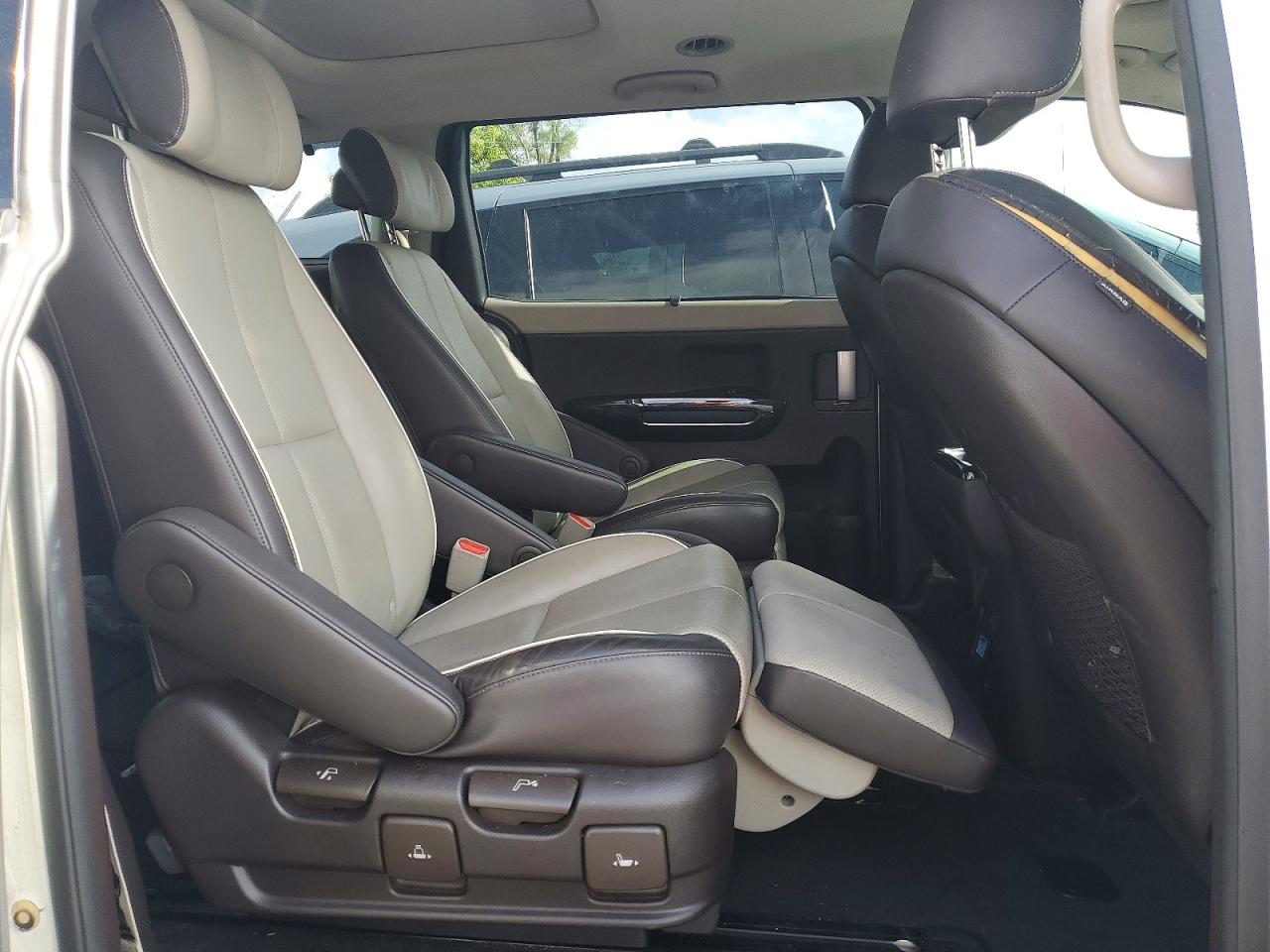 2015 Kia Sedona Sxl Белый vin: KNDME5C15F6038298