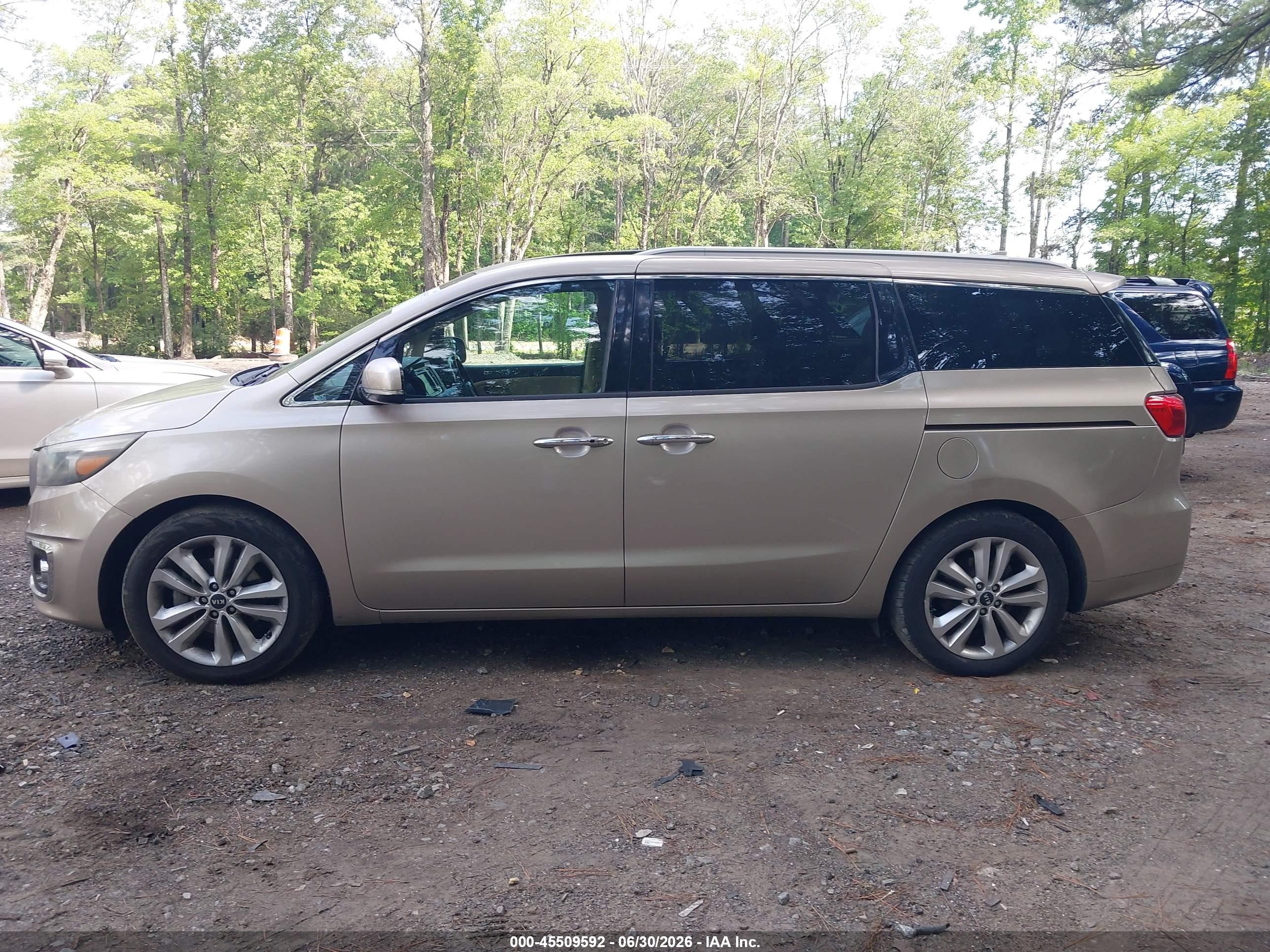 2015 Kia Sedona Sx Luxury Gold vin: KNDME5C16F6031585