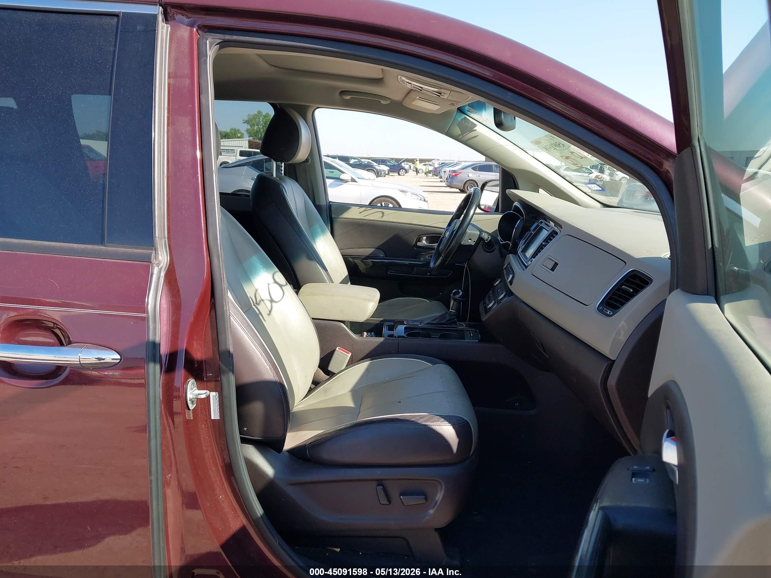 2015 Kia Sedona Sx Luxury Темно-бордовый vin: KNDME5C1XF6034909