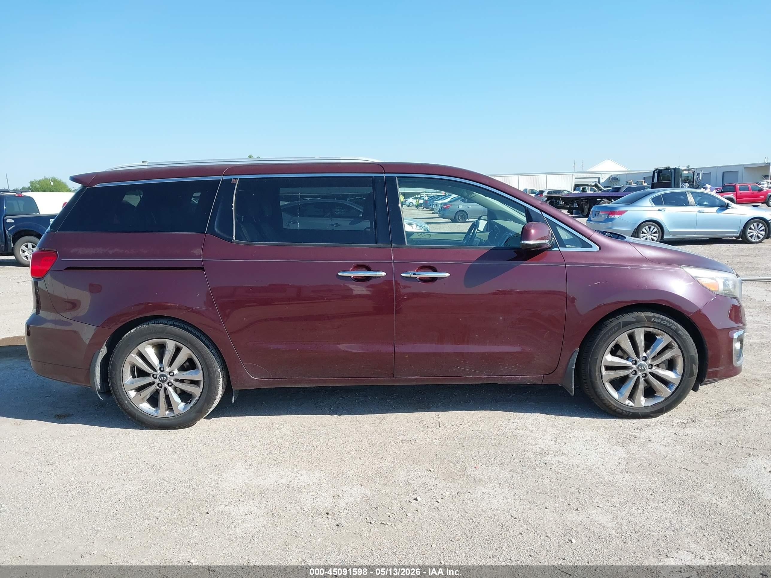 2015 Kia Sedona Sx Luxury Темно-бордовый vin: KNDME5C1XF6034909