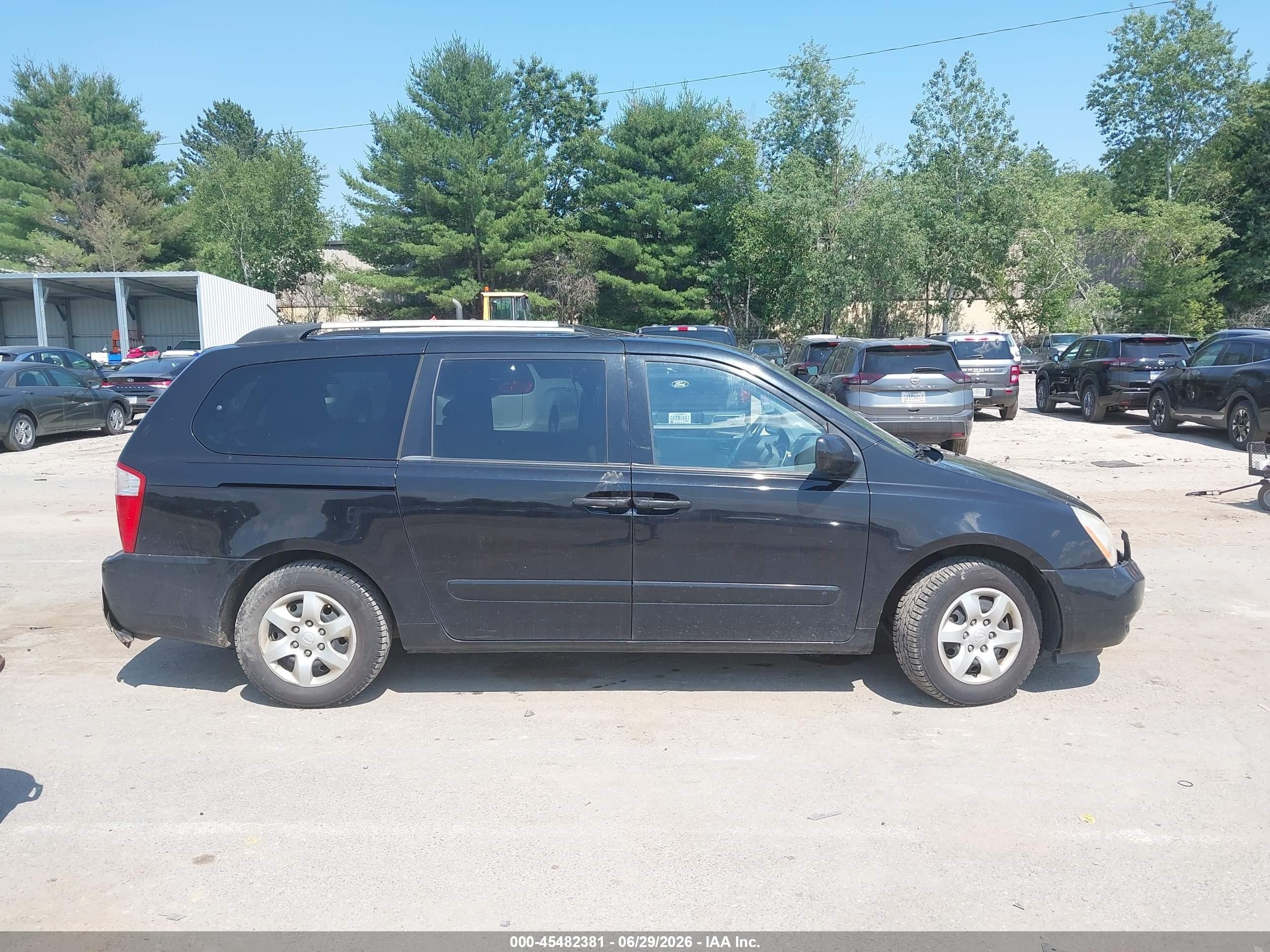 2010 Kia Sedona Lx Черный vin: KNDMG4C33A6347590