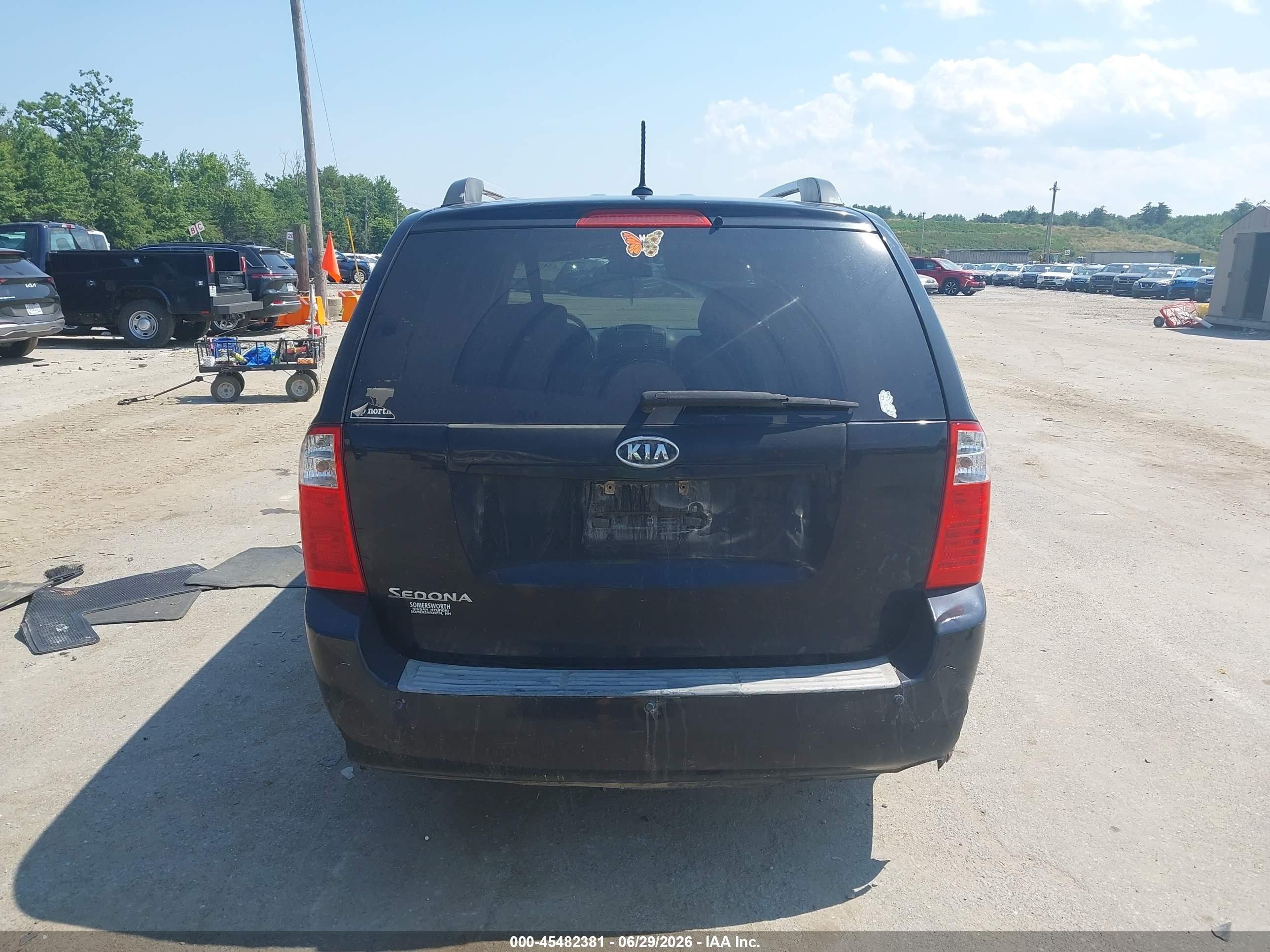 2010 Kia Sedona Lx Черный vin: KNDMG4C33A6347590