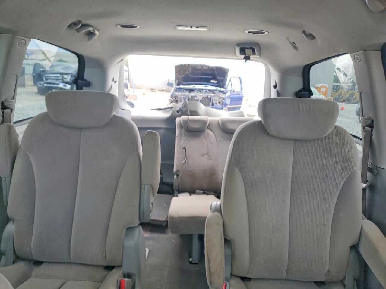 2010 Kia Sedona Lx White vin: KNDMG4C36A6347003