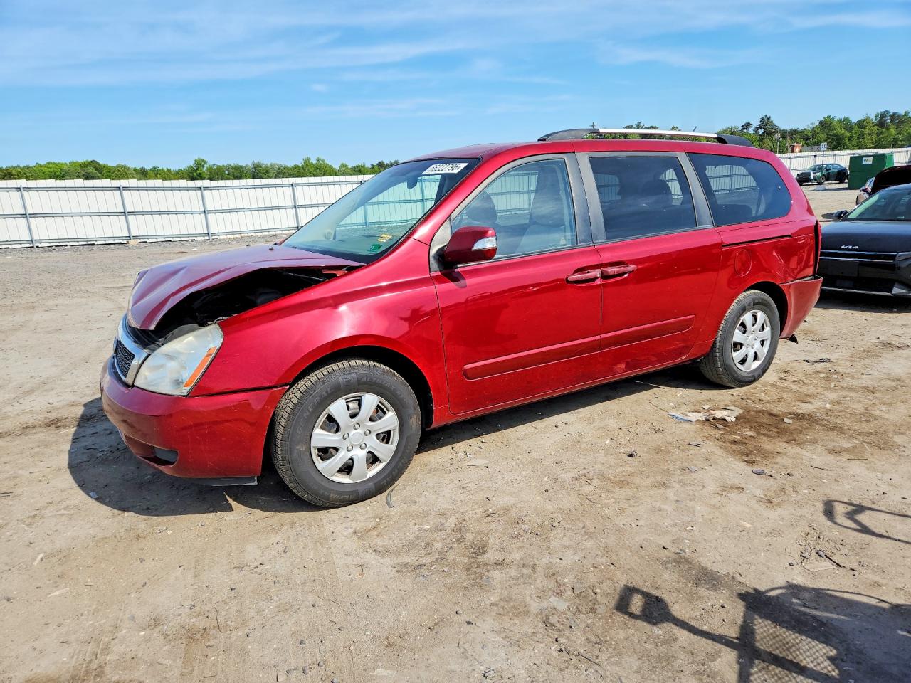 2011 Kia Sedona Lx Red vin: KNDMG4C71B6374923