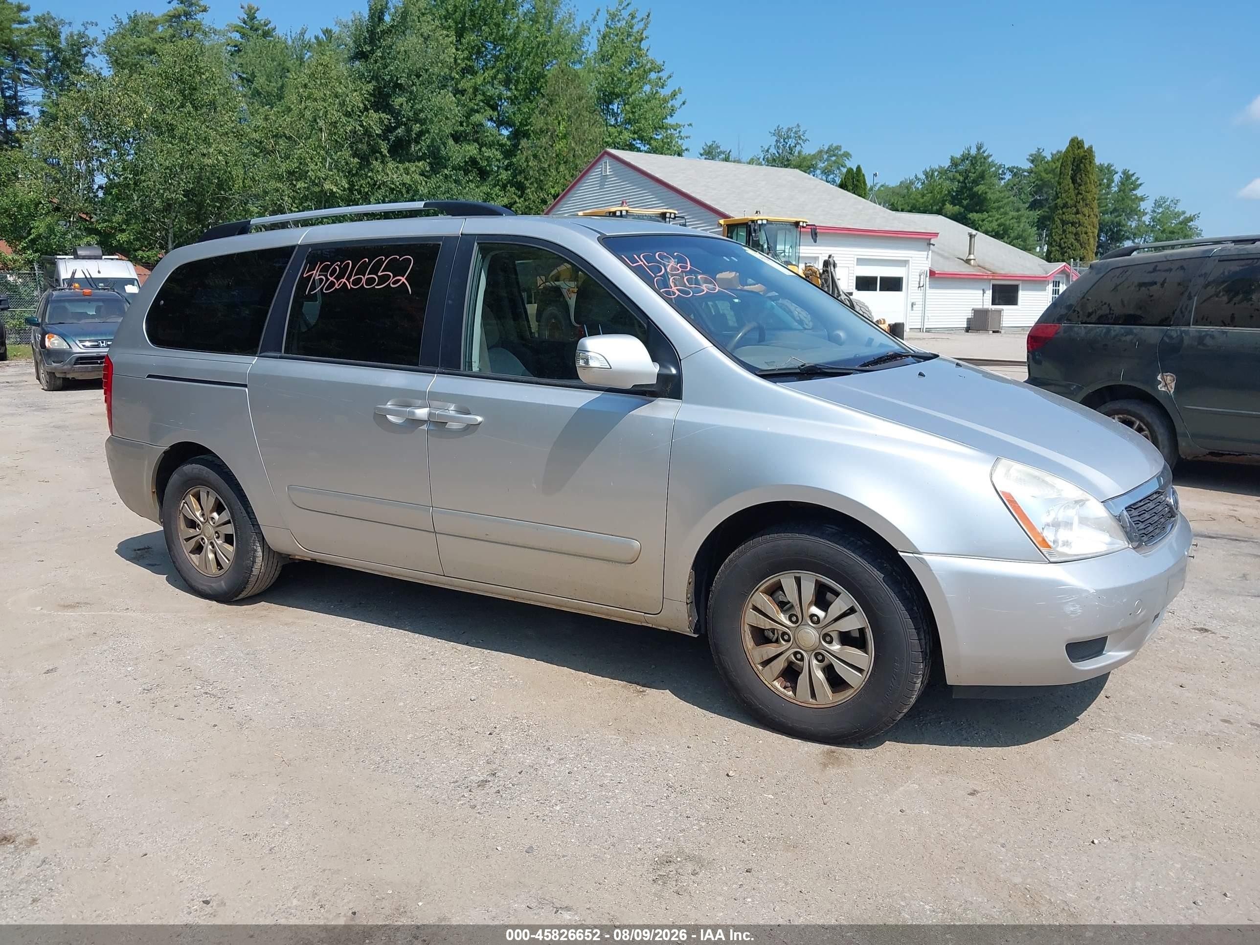 2012 Kia Sedona Lx Silver vin: KNDMG4C71C6473260