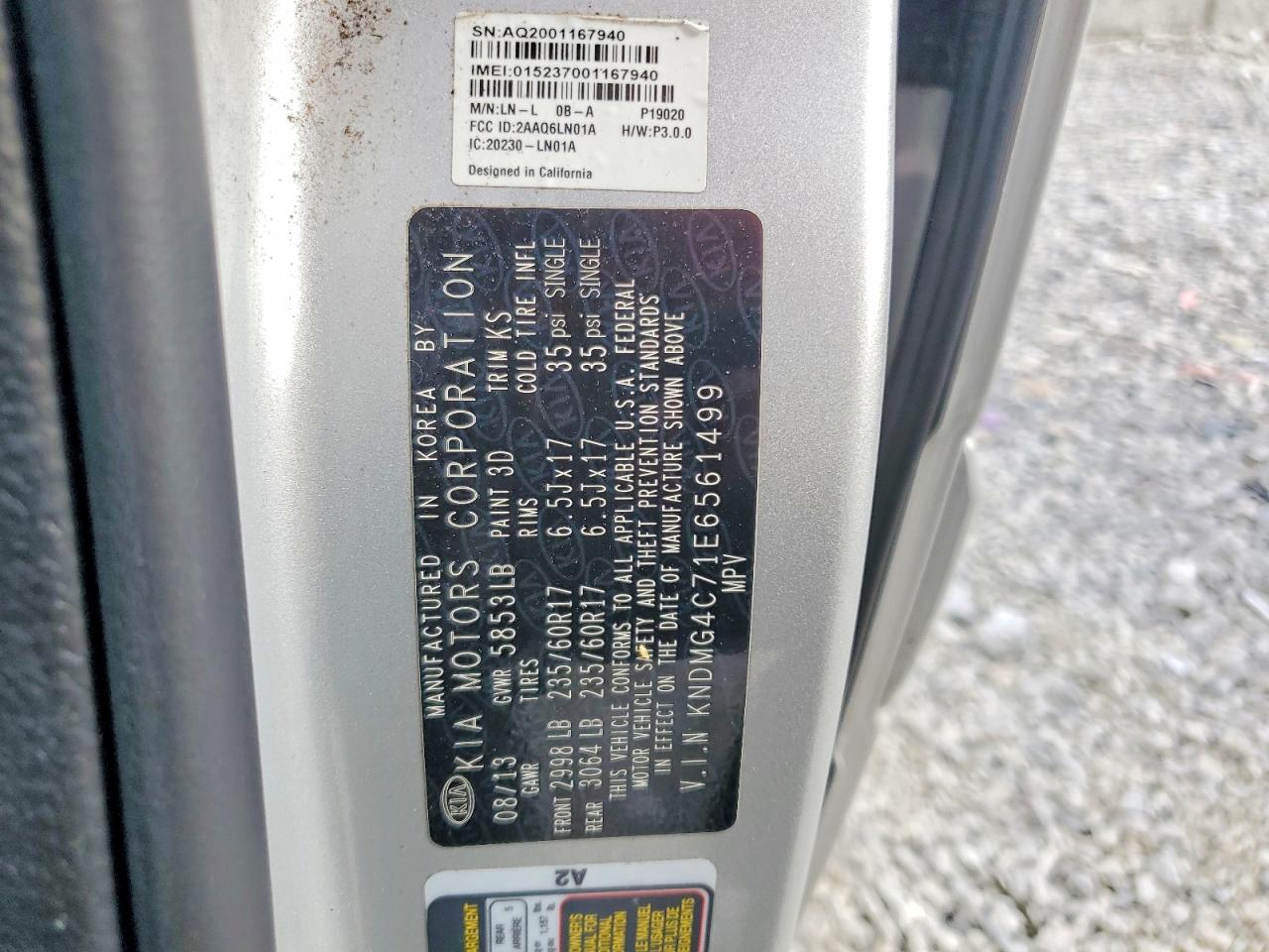 2014 Kia Sedona Lx Silver vin: KNDMG4C71E6561499