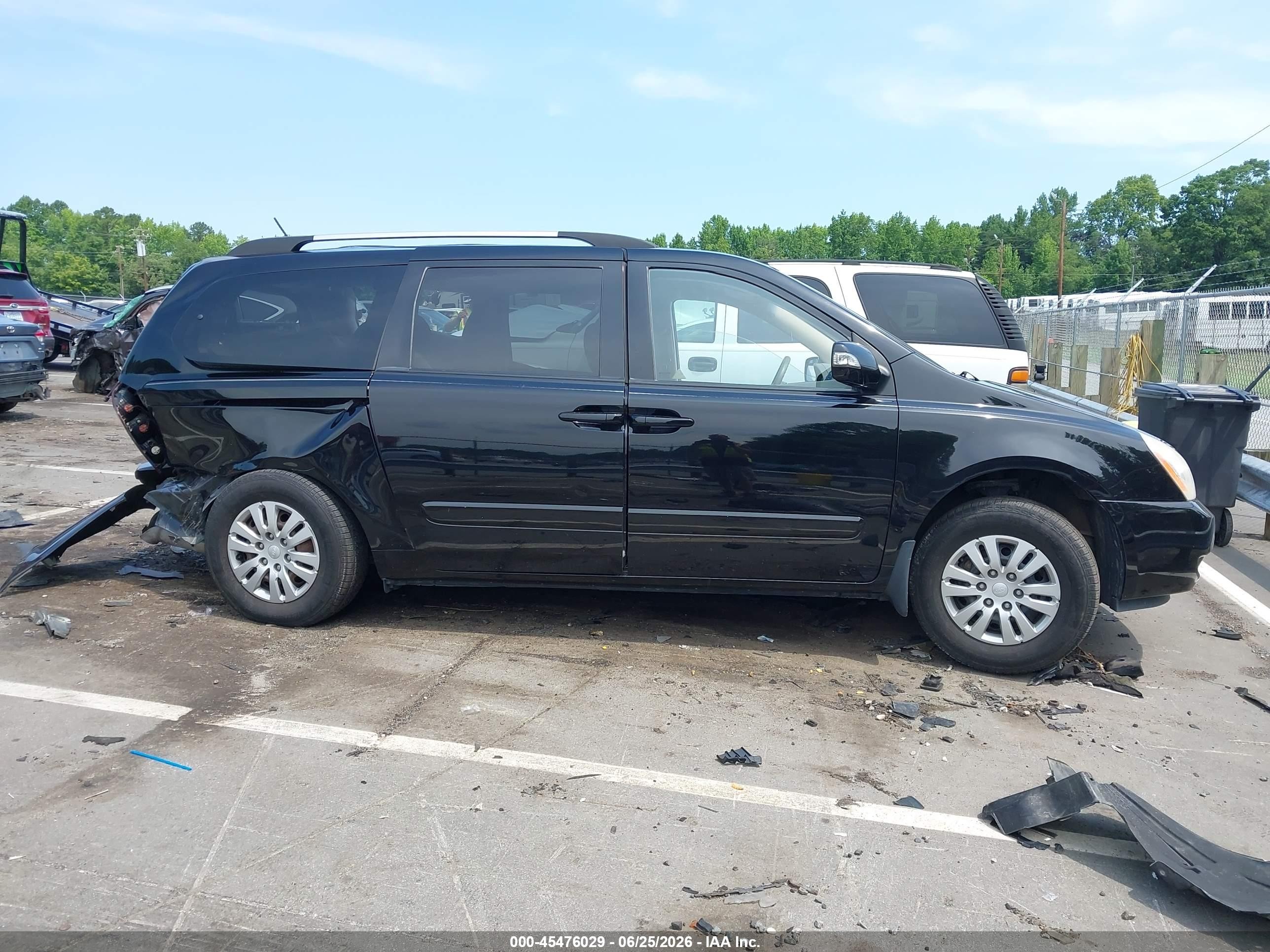 2012 Kia Sedona Lx Black vin: KNDMG4C72C6457620