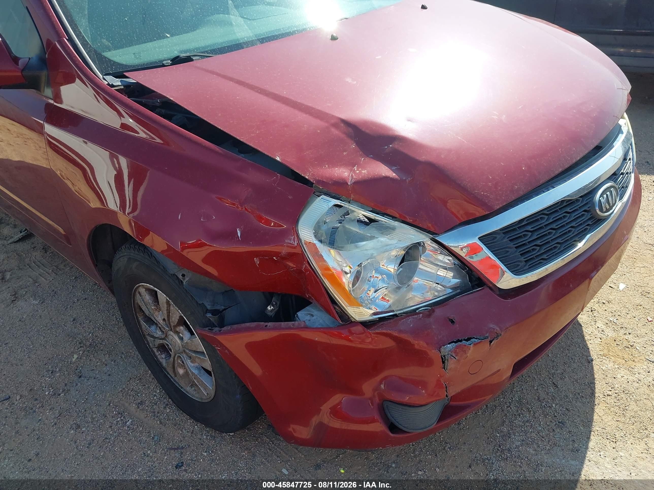 2012 Kia Sedona Lx Красный vin: KNDMG4C72C6463529