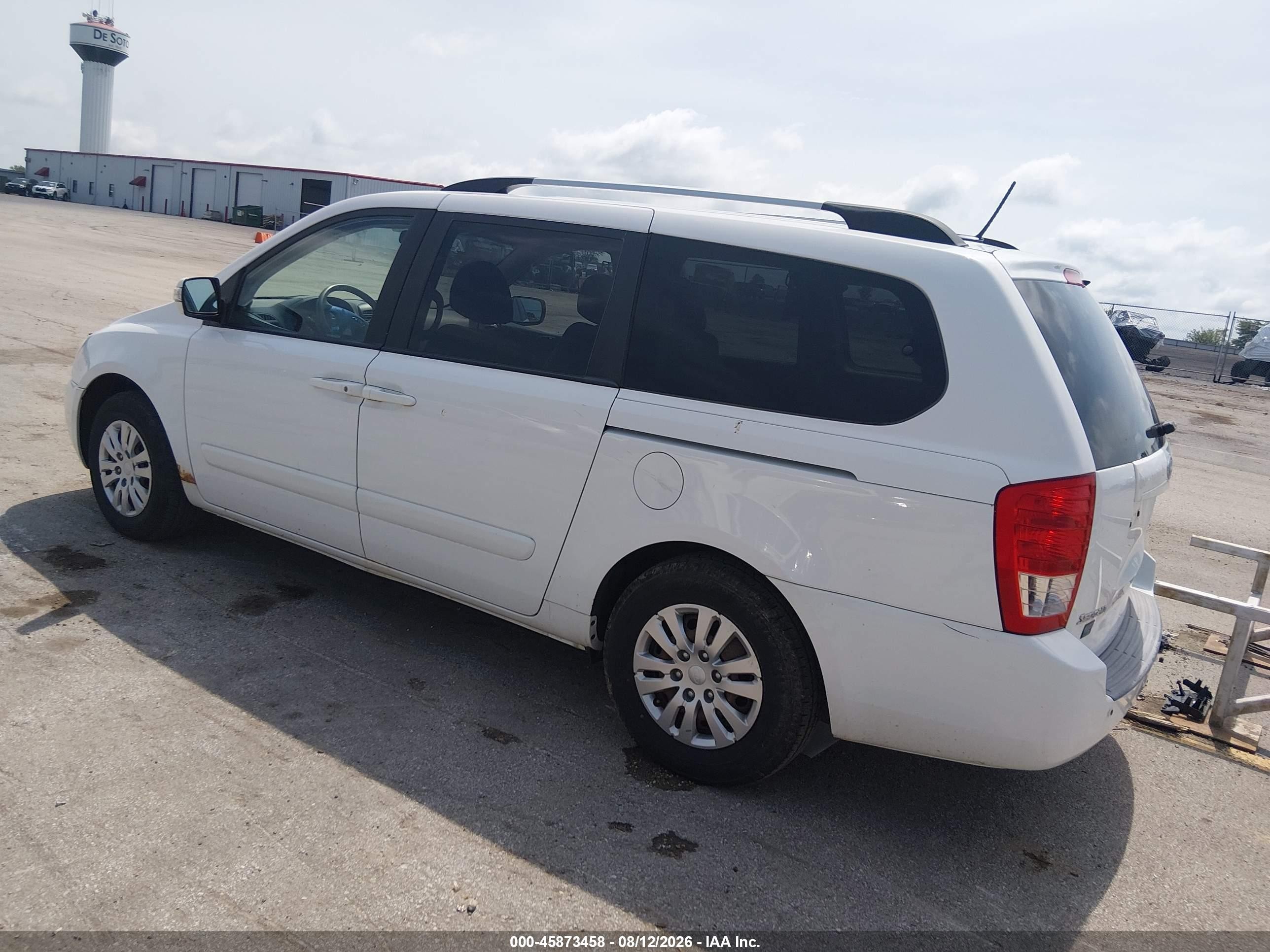 2012 Kia Sedona Lx White vin: KNDMG4C73C6415599