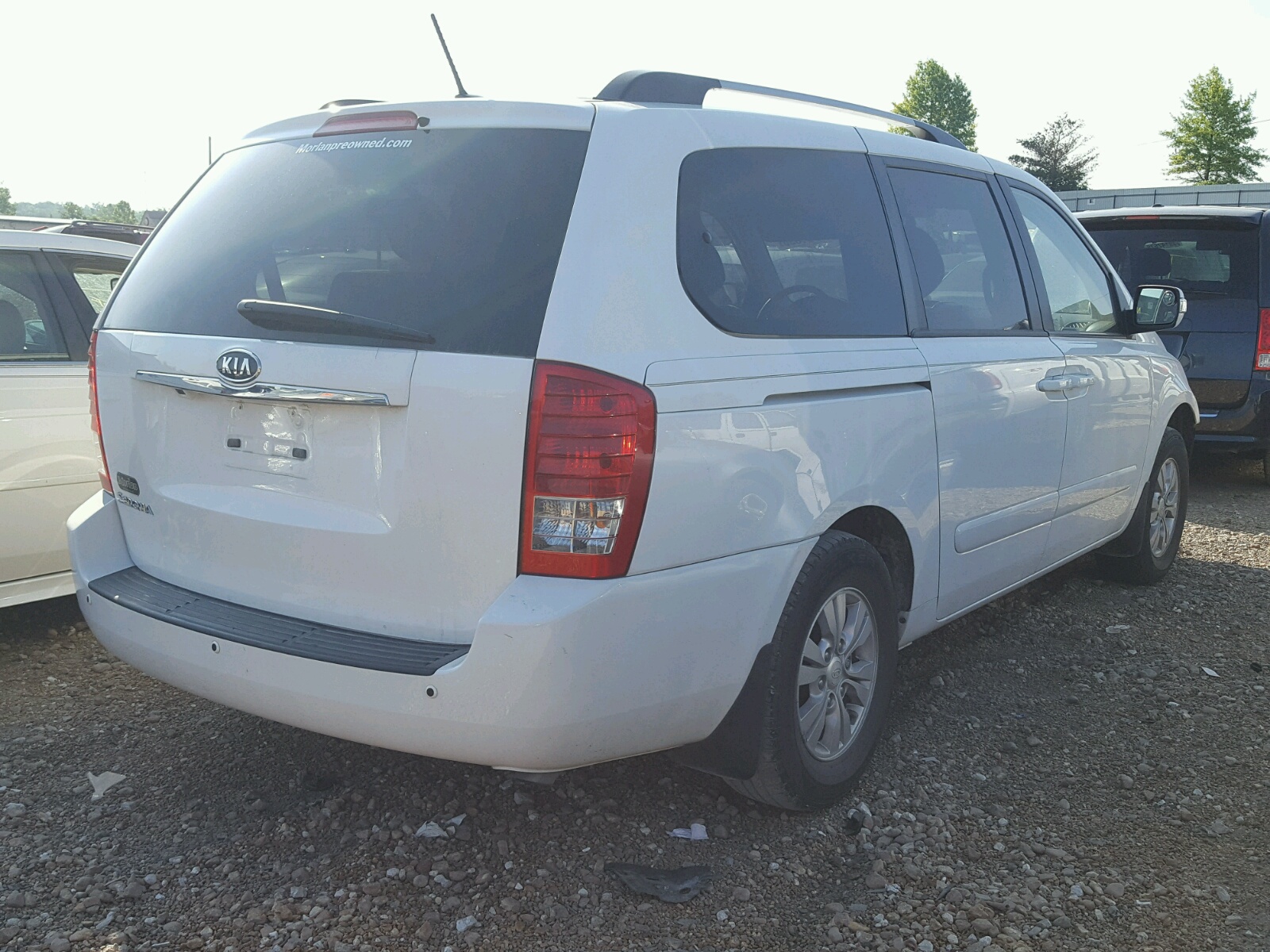2012 Kia Sedona Lx White vin: KNDMG4C73C6443340