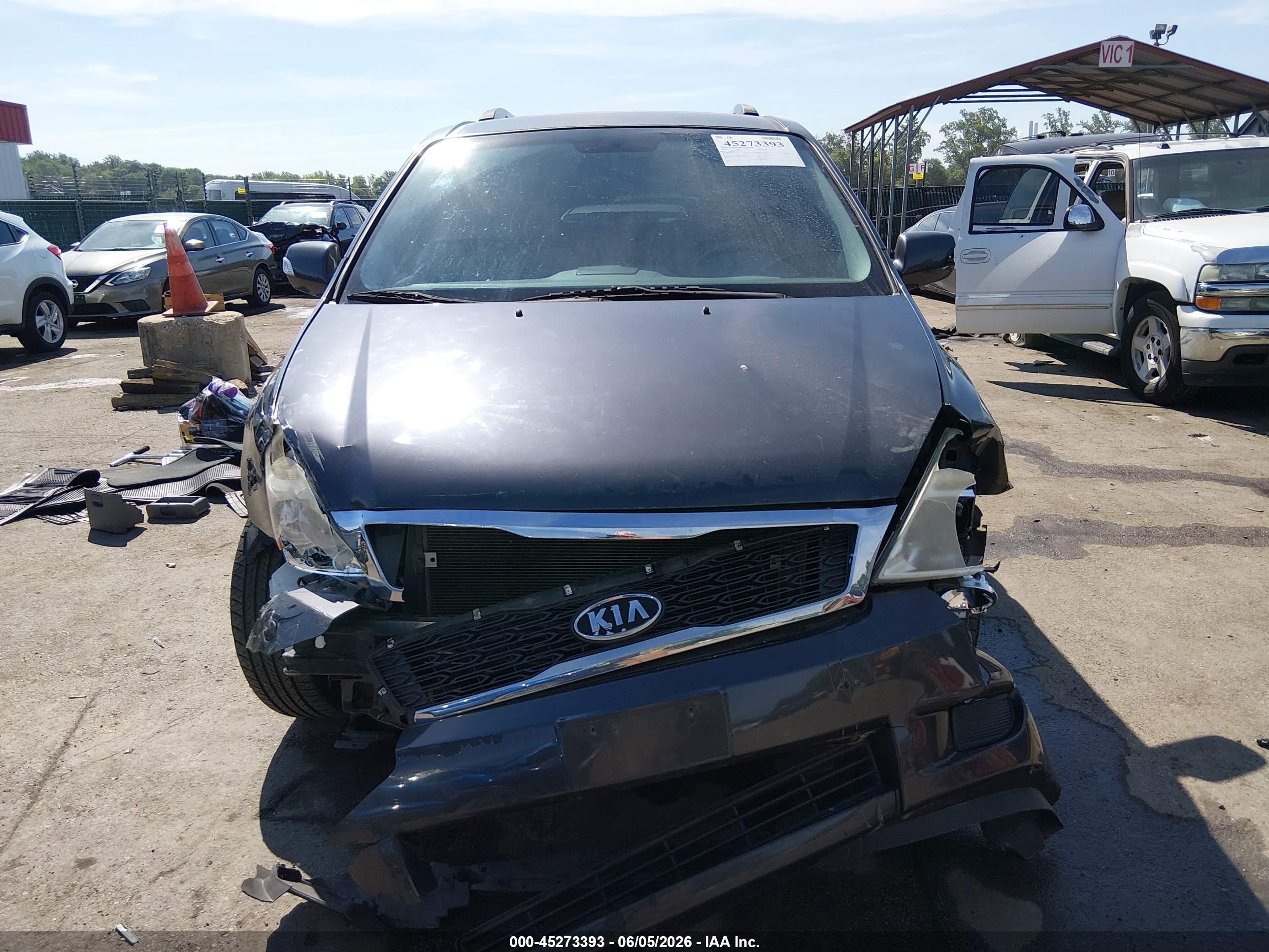 2012 Kia Sedona Lx Blue vin: KNDMG4C73C6499312