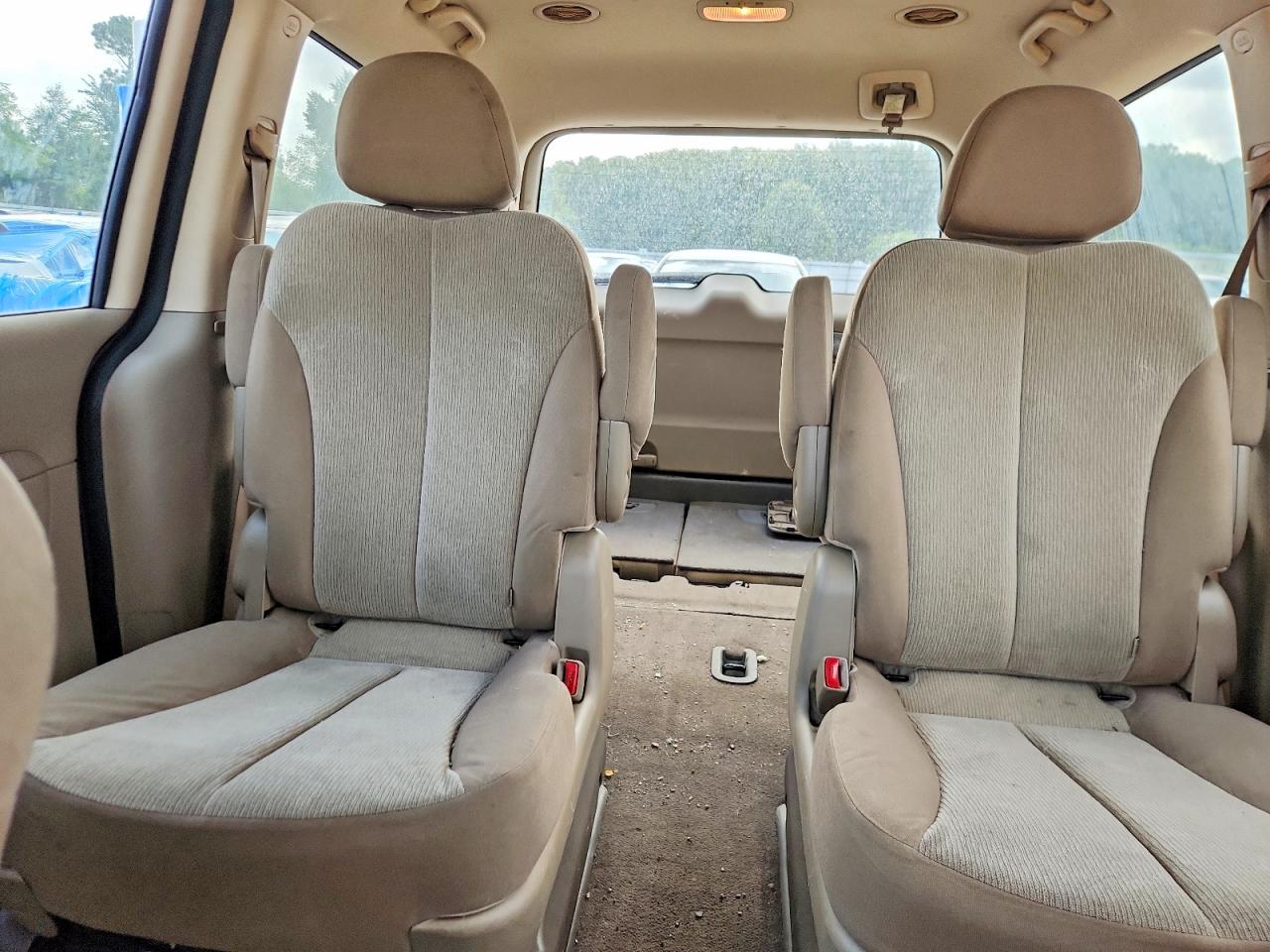 2012 Kia Sedona Lx Black vin: KNDMG4C74C6437739