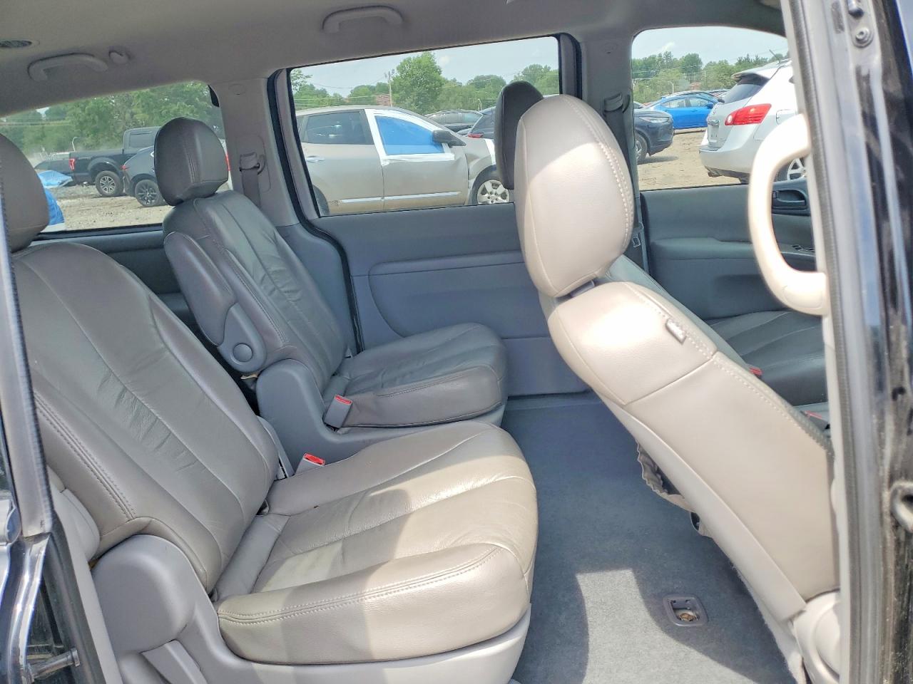 2012 Kia Sedona Lx Black vin: KNDMG4C75C6430086