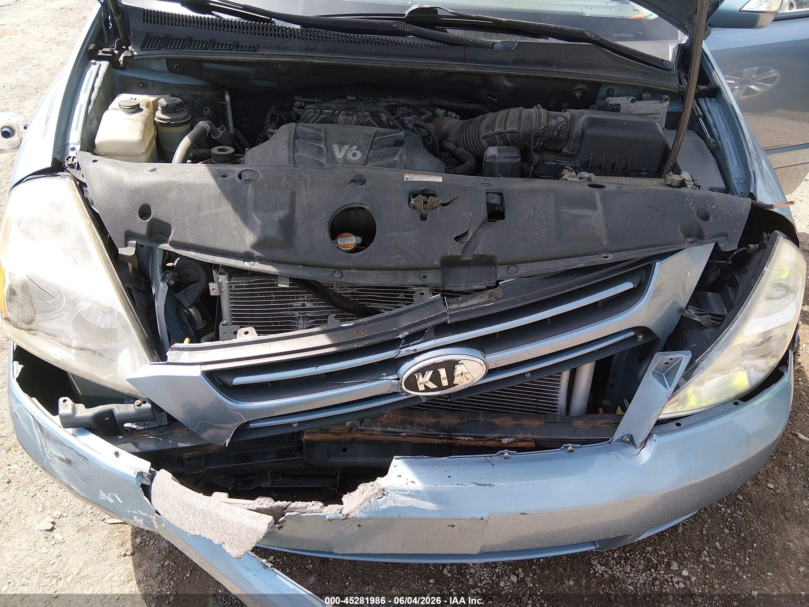 2012 Kia Sedona Lx Light Blue vin: KNDMG4C75C6499733
