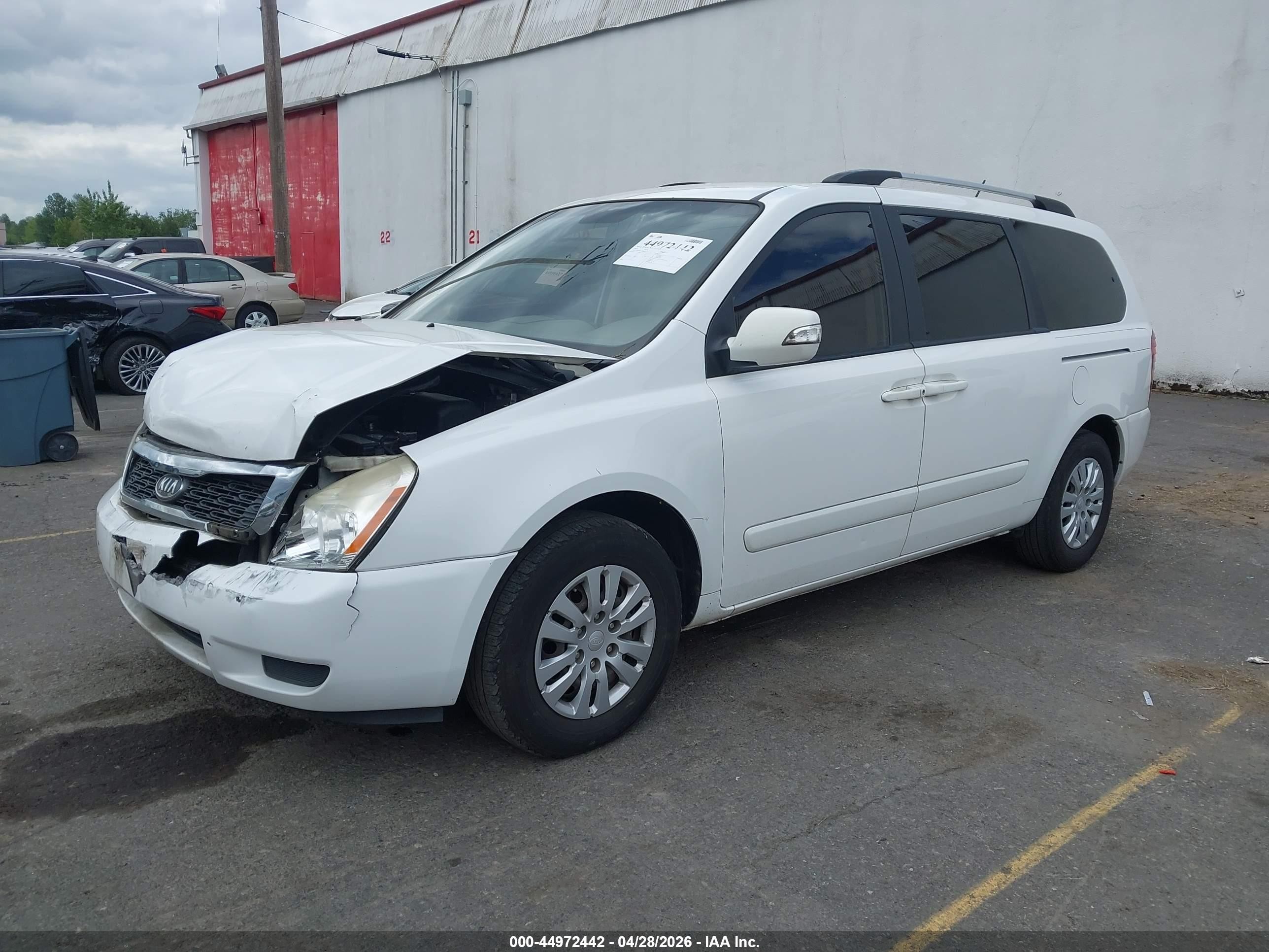 2011 Kia Sedona Lx White vin: KNDMG4C76B6366154