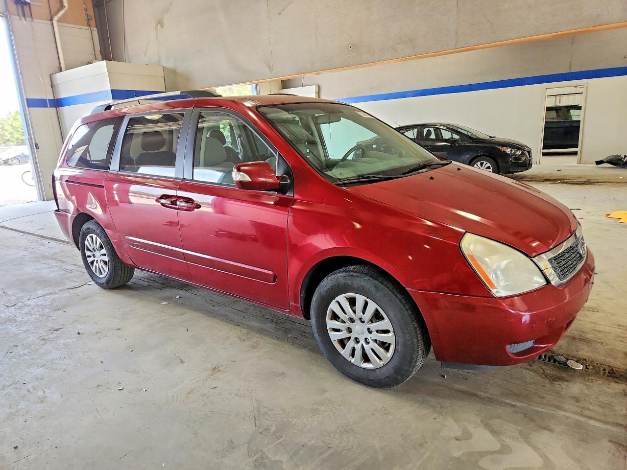 2012 Kia Sedona Red vin: KNDMG4C76C6415693