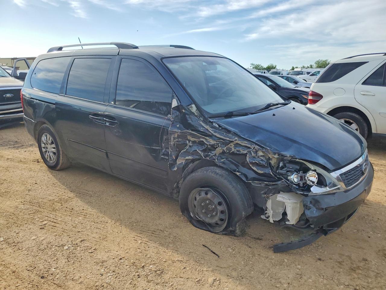 2012 Kia Sedona Lx Black vin: KNDMG4C76C6421333