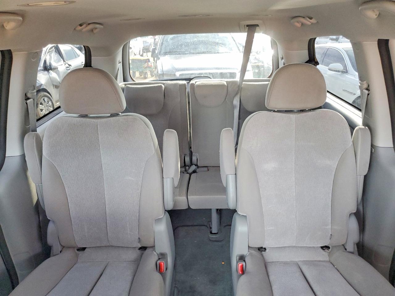 2012 Kia Sedona Lx Black vin: KNDMG4C76C6421333
