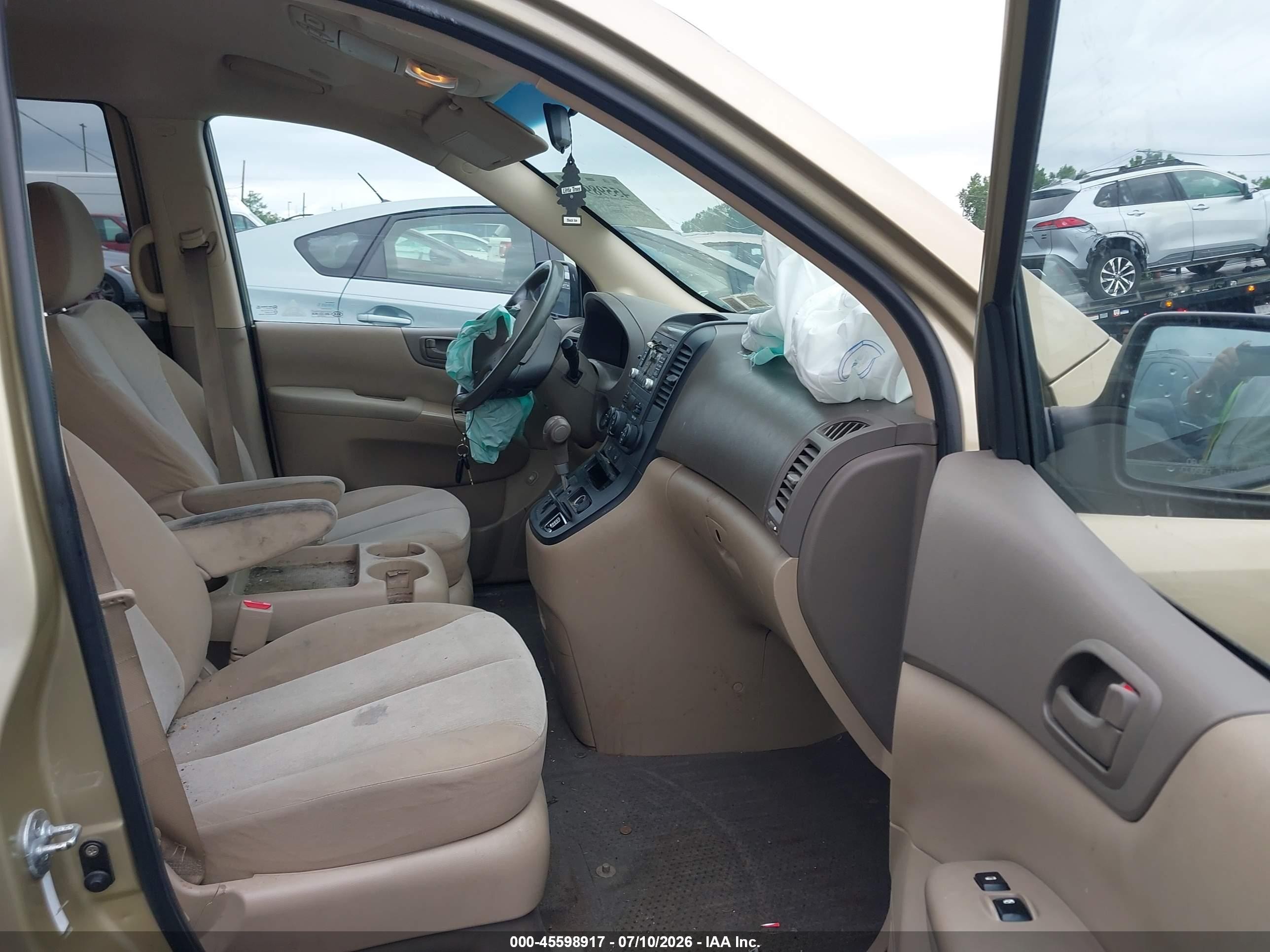 2012 Kia Sedona Lx Tan vin: KNDMG4C76C6426287