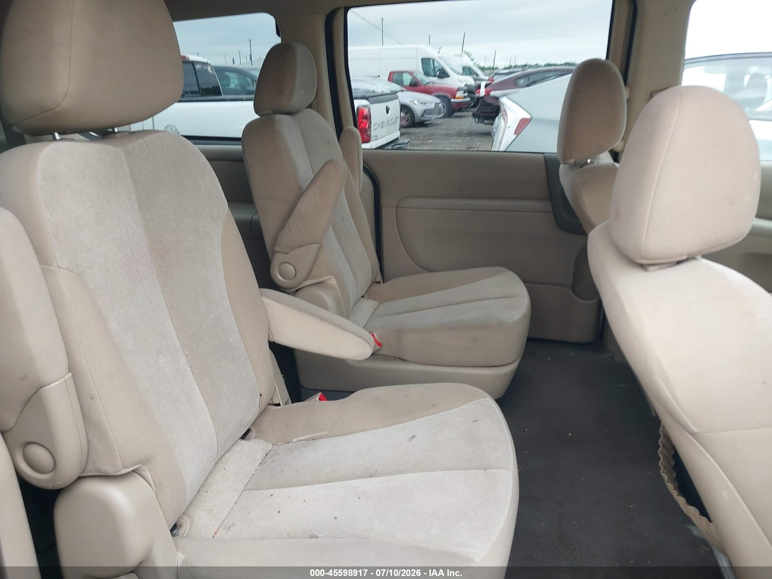 2012 Kia Sedona Lx Tan vin: KNDMG4C76C6426287