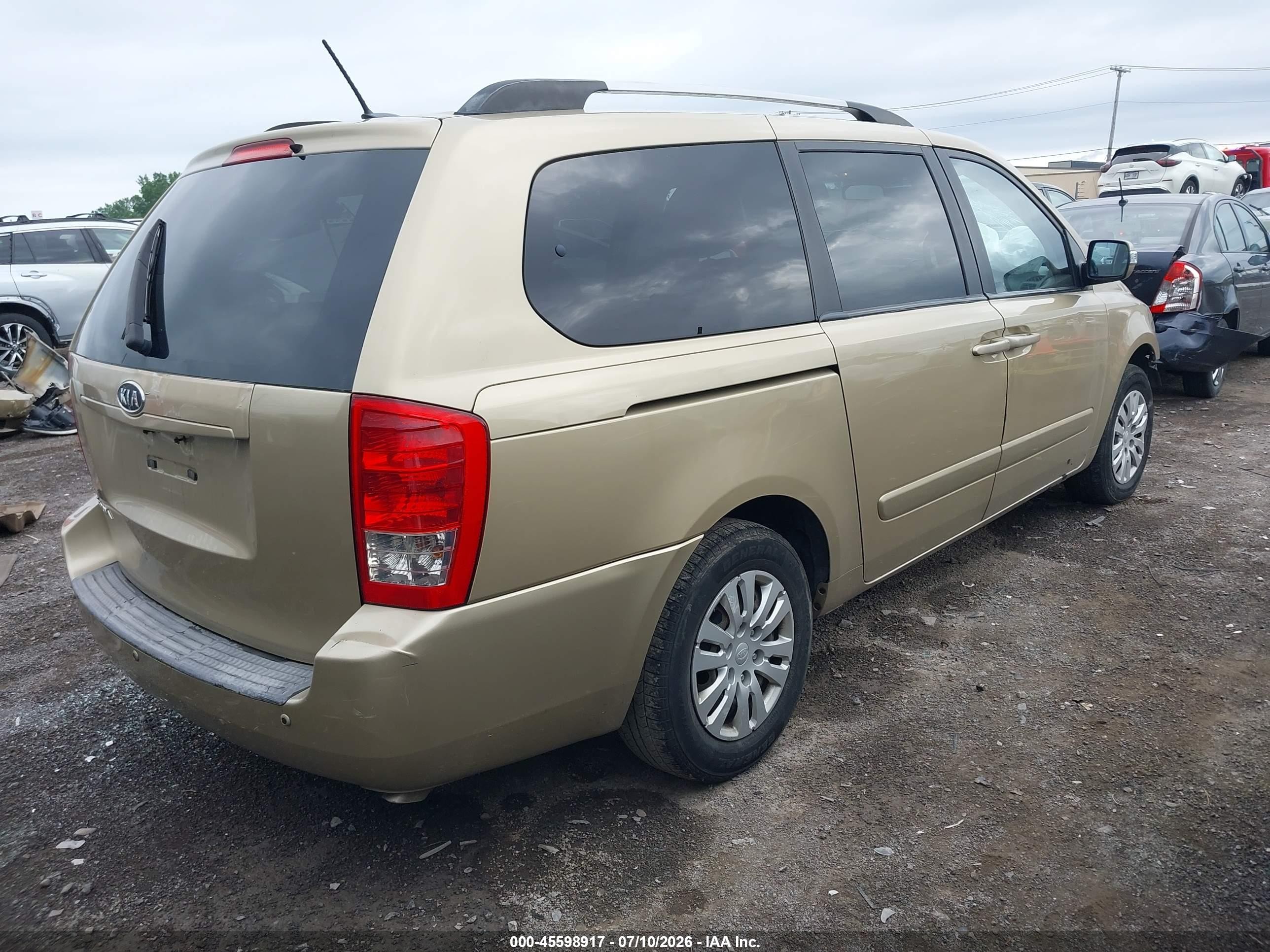 2012 Kia Sedona Lx Tan vin: KNDMG4C76C6426287