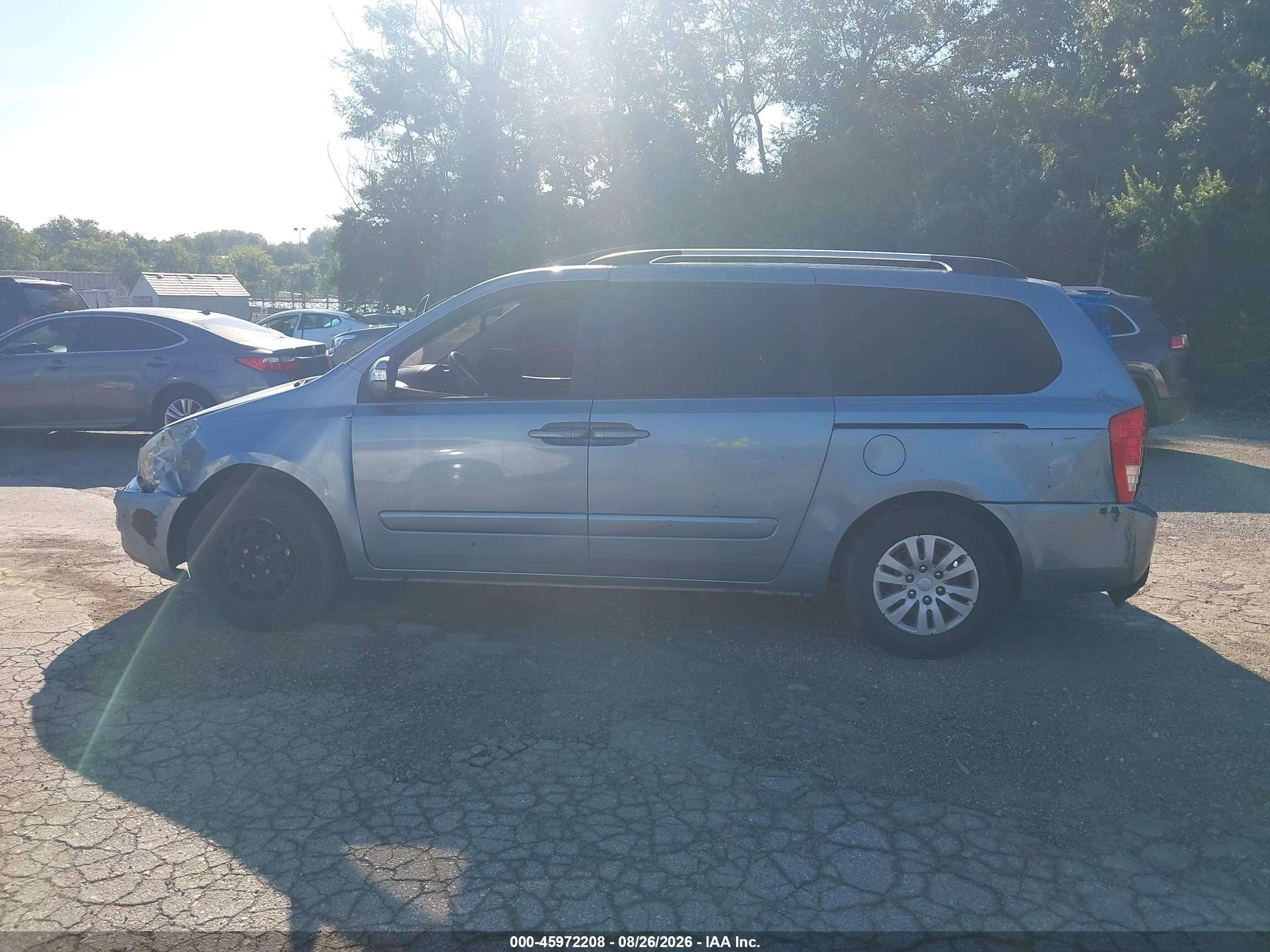 2012 Kia Sedona Lx Light Blue vin: KNDMG4C77C6432664