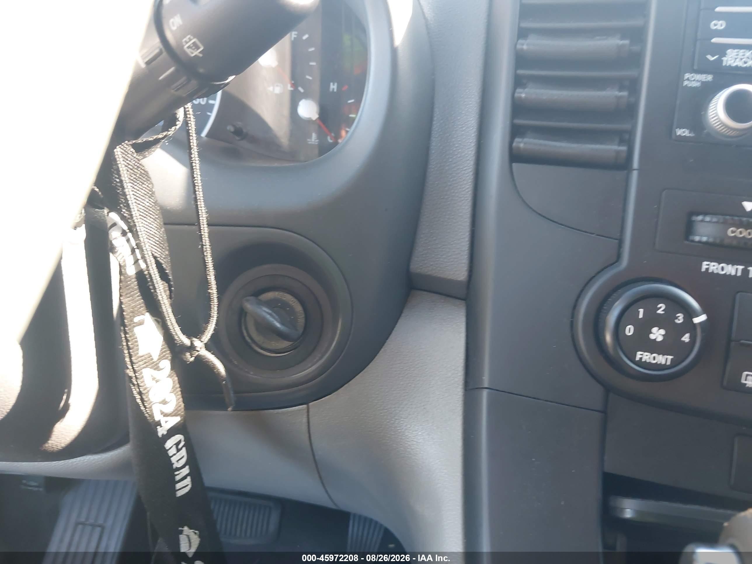 2012 Kia Sedona Lx Light Blue vin: KNDMG4C77C6432664